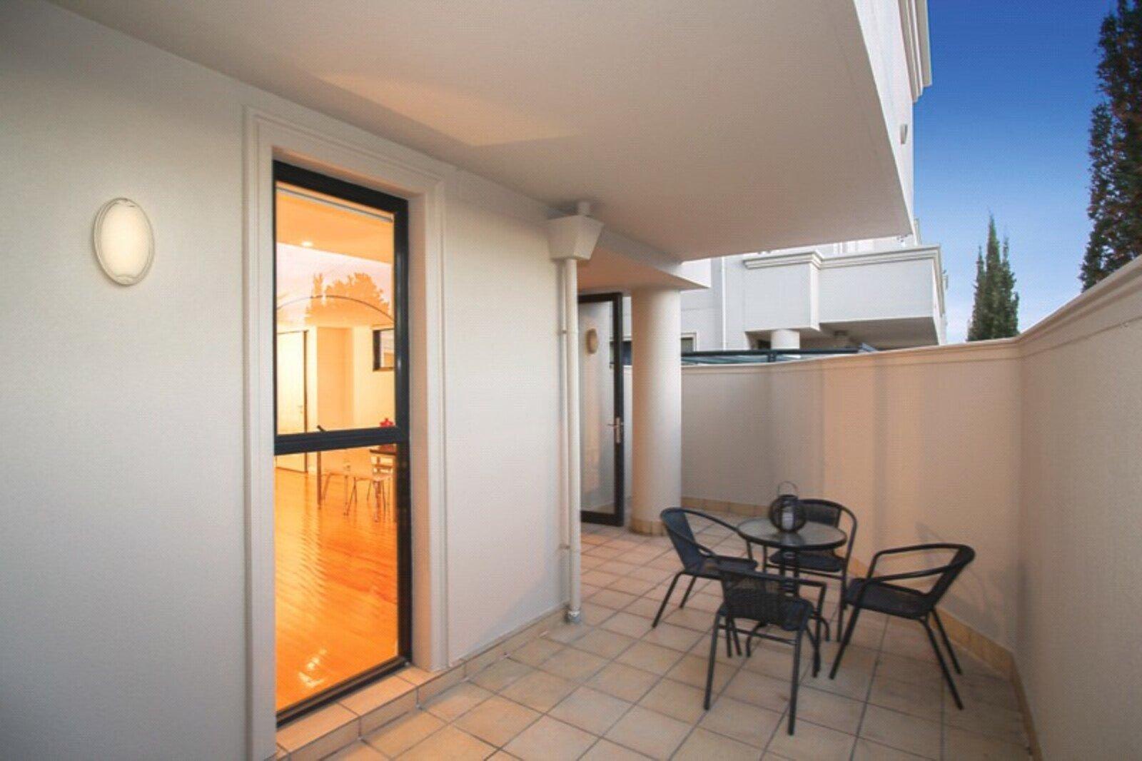 2/38 MacFarlan Street, South Yarra, 3141