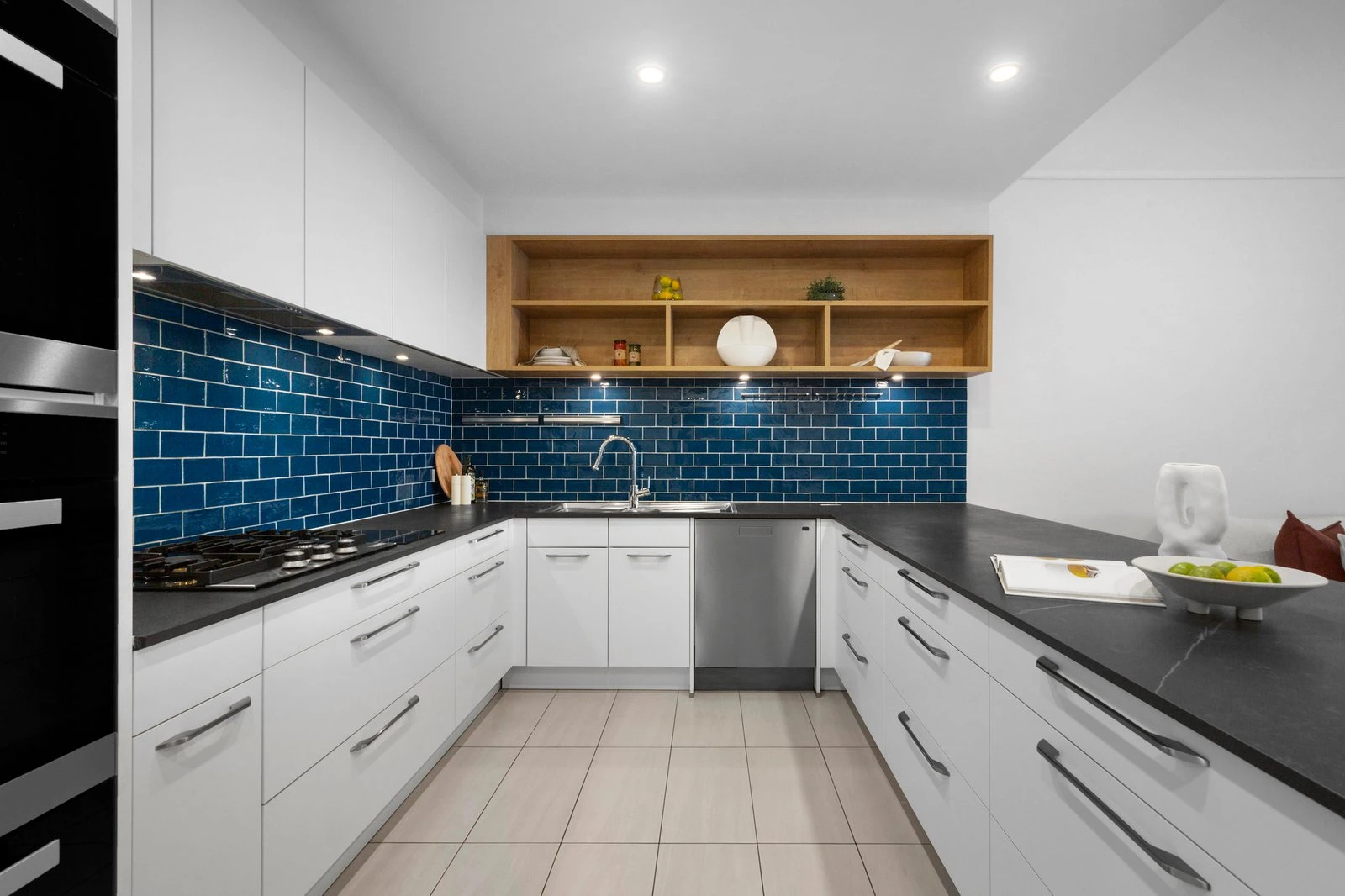 239 Bridge Street, Port Melbourne, 3207
