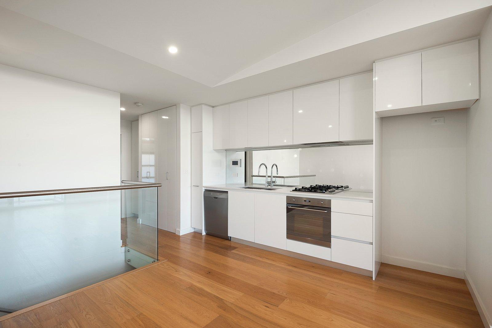 2/392 Belmore Road, Mont Albert North, 3129