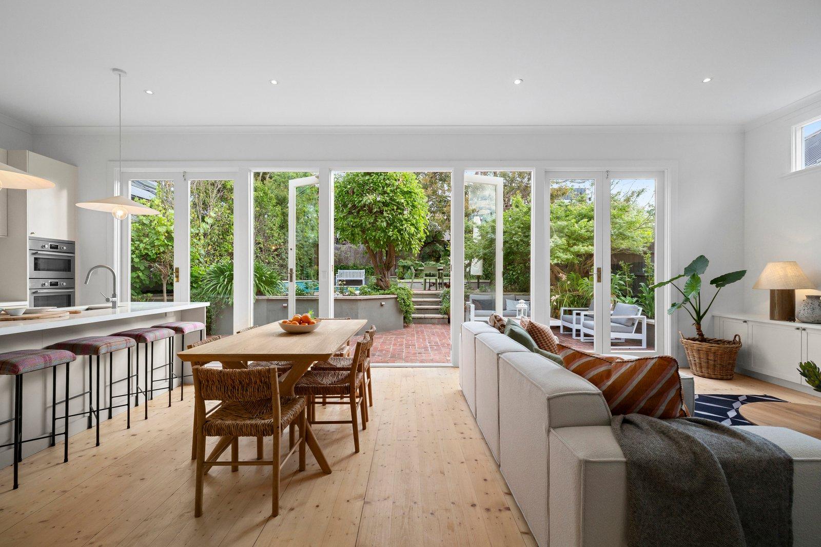 24 Viva Street, Glen Iris, 3146