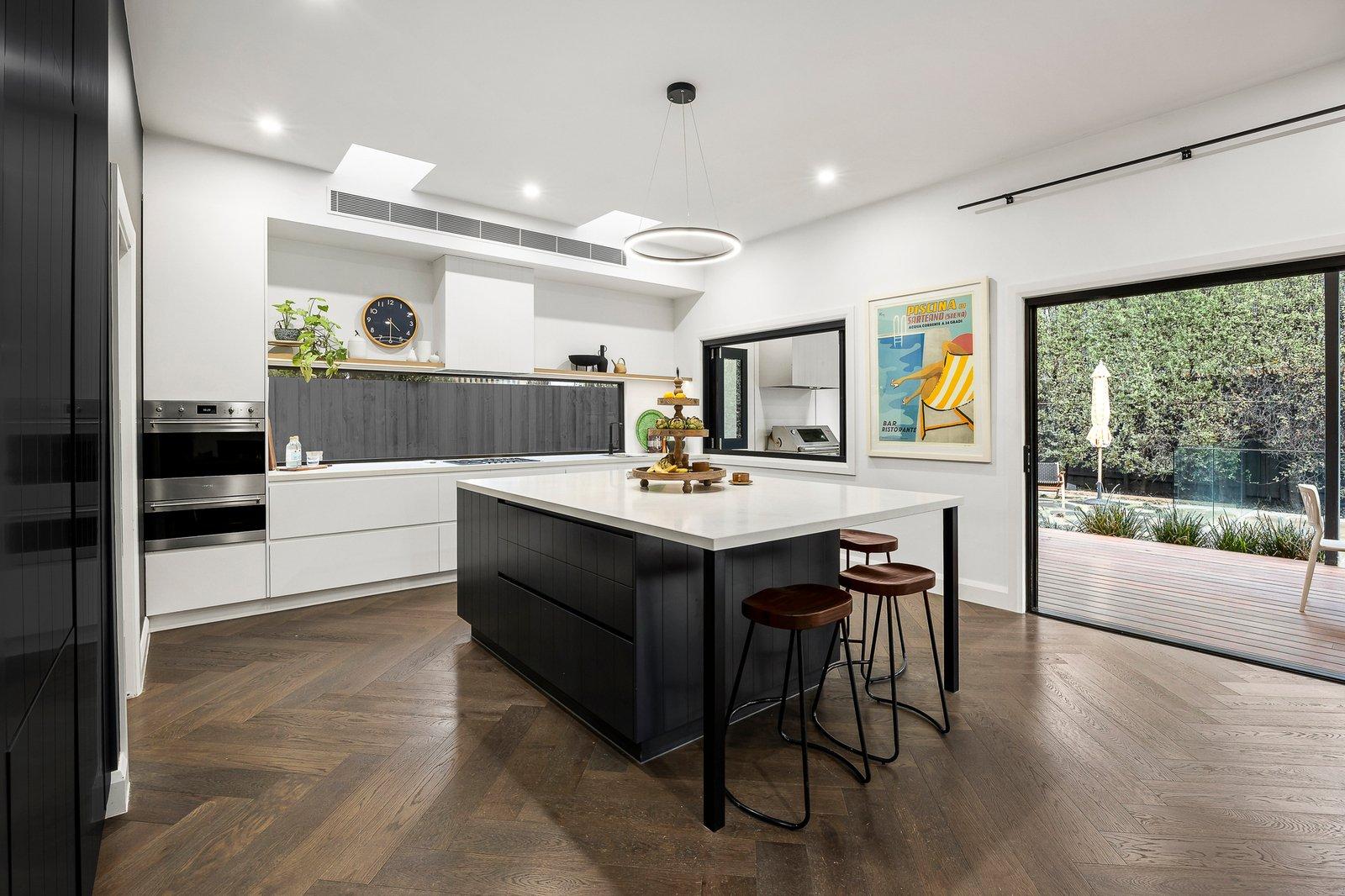 24 Kyarra Road, Glen Iris, 3146