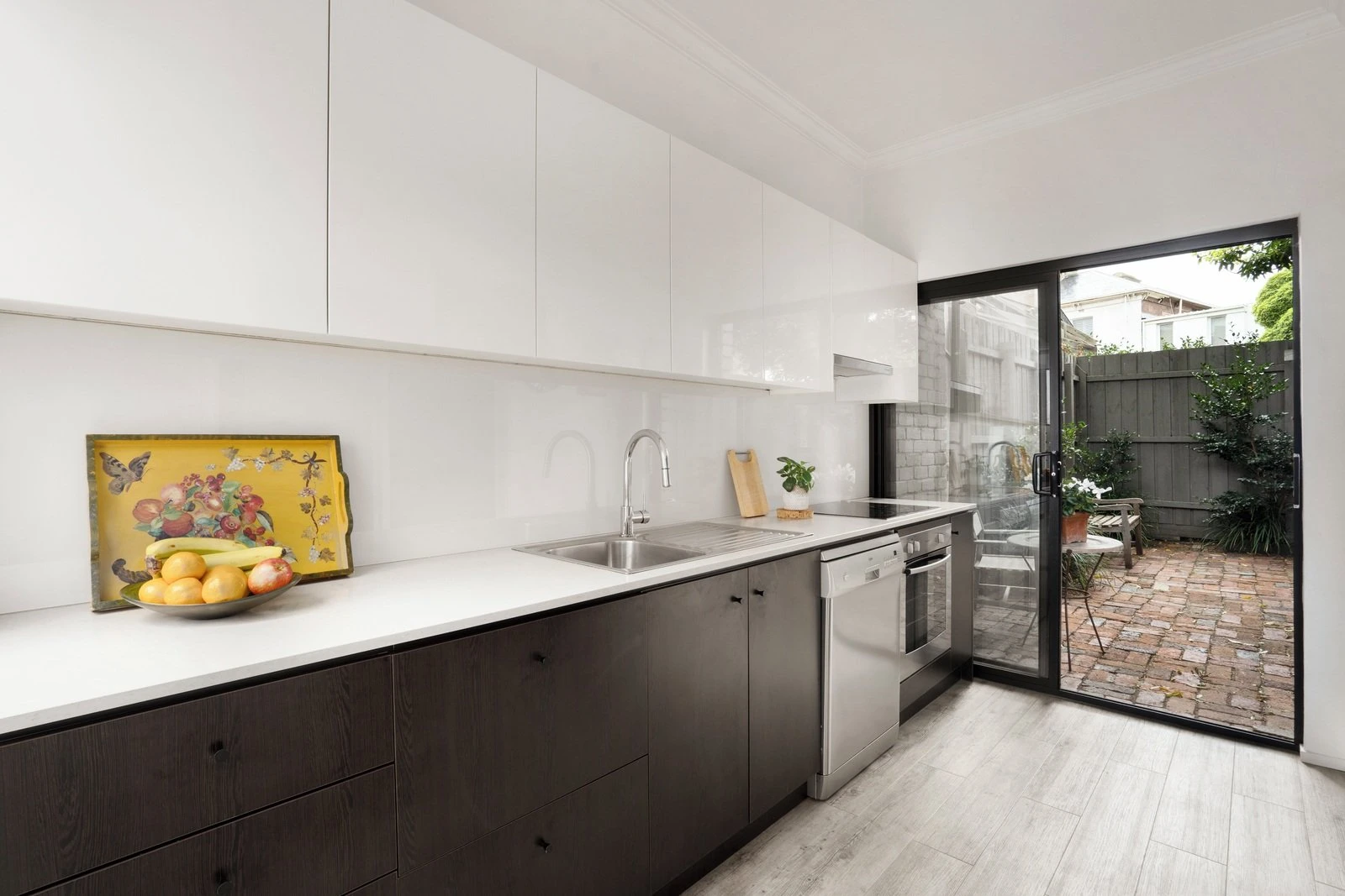 24 Merton Street, Albert Park, 3206