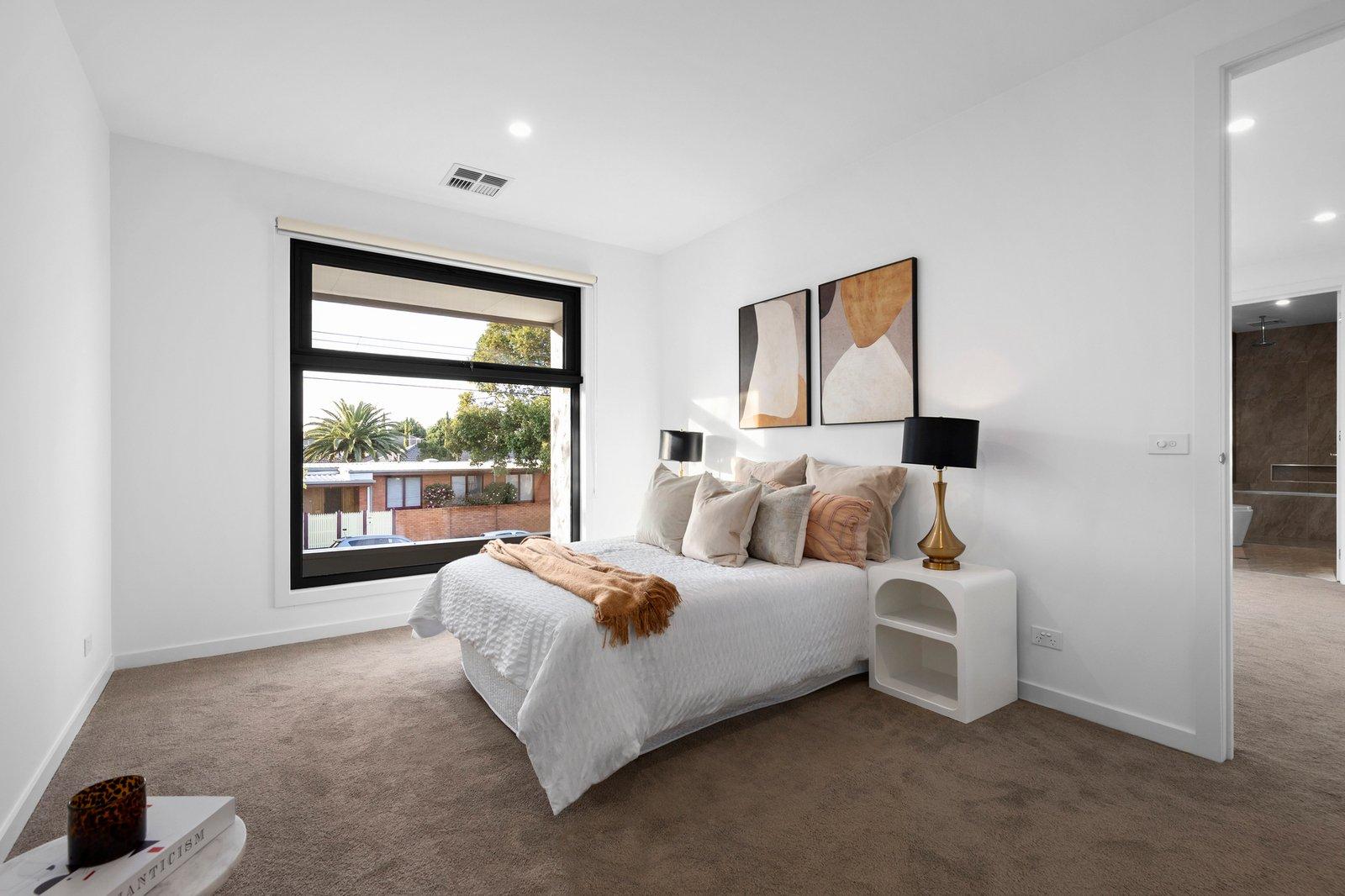 24 Park Avenue, Glen Huntly, 3163