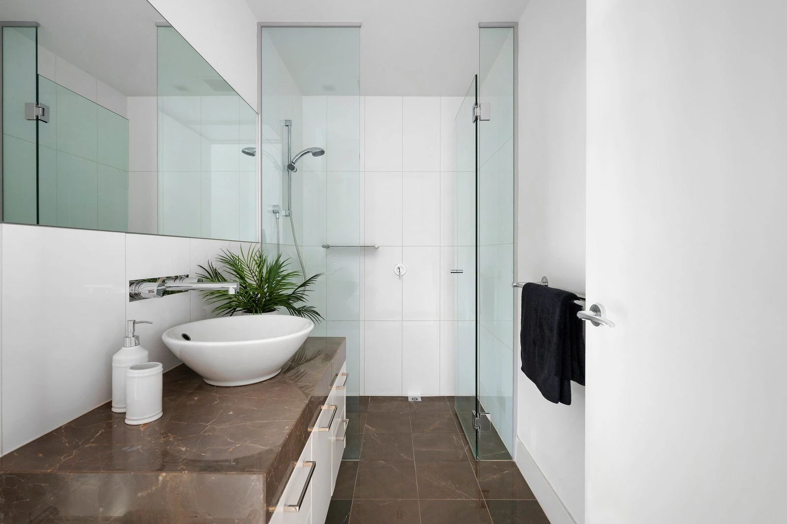 2403/368 St Kilda Road, Melbourne, 3004