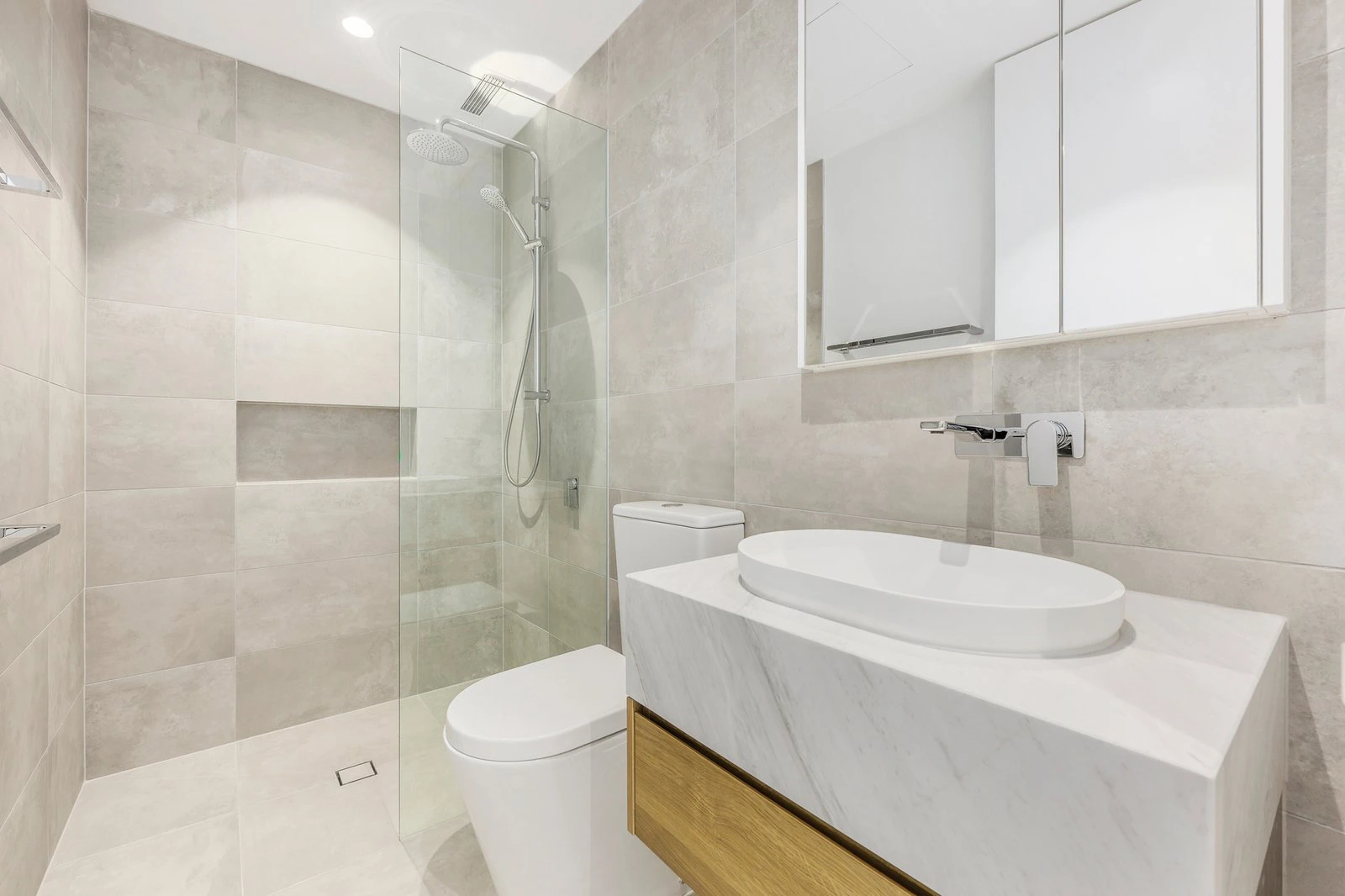 2/42C Head Street, Brighton, 3186