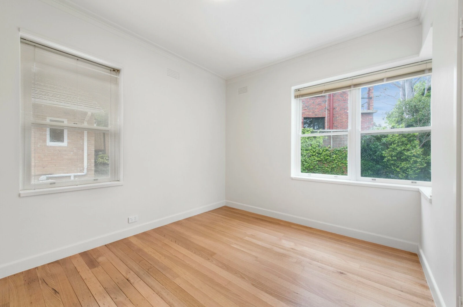 2/43 Coppin Grove, Hawthorn, 3122