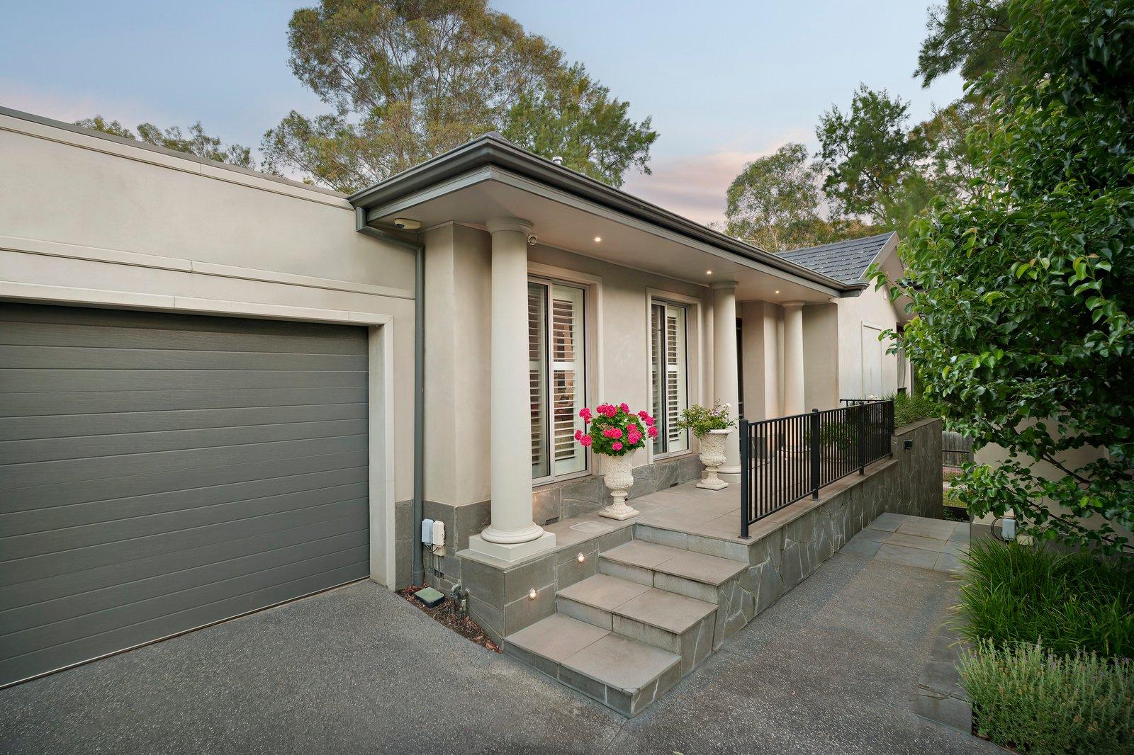 2/44 Warburton Road, Canterbury, 3126