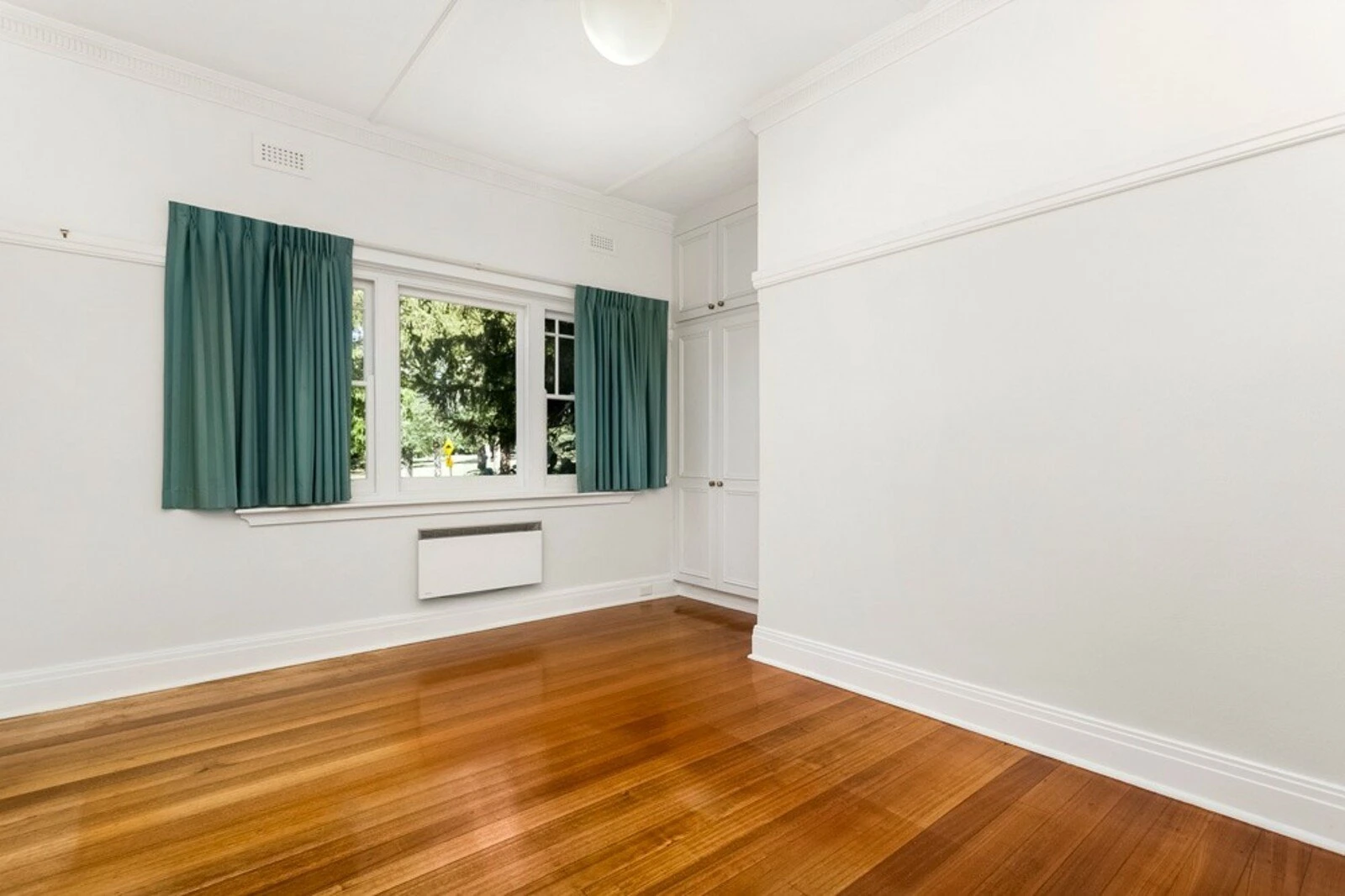 2/45 Denham Street, Hawthorn, 3122