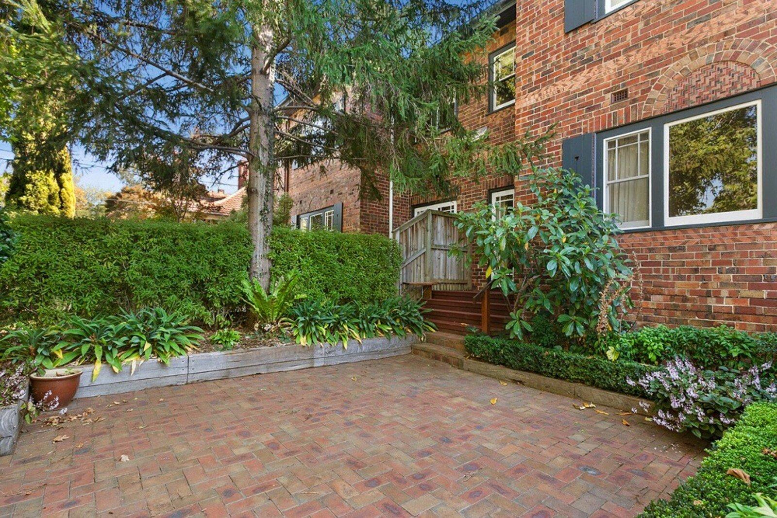 2/45 Denham Street, Hawthorn, 3122