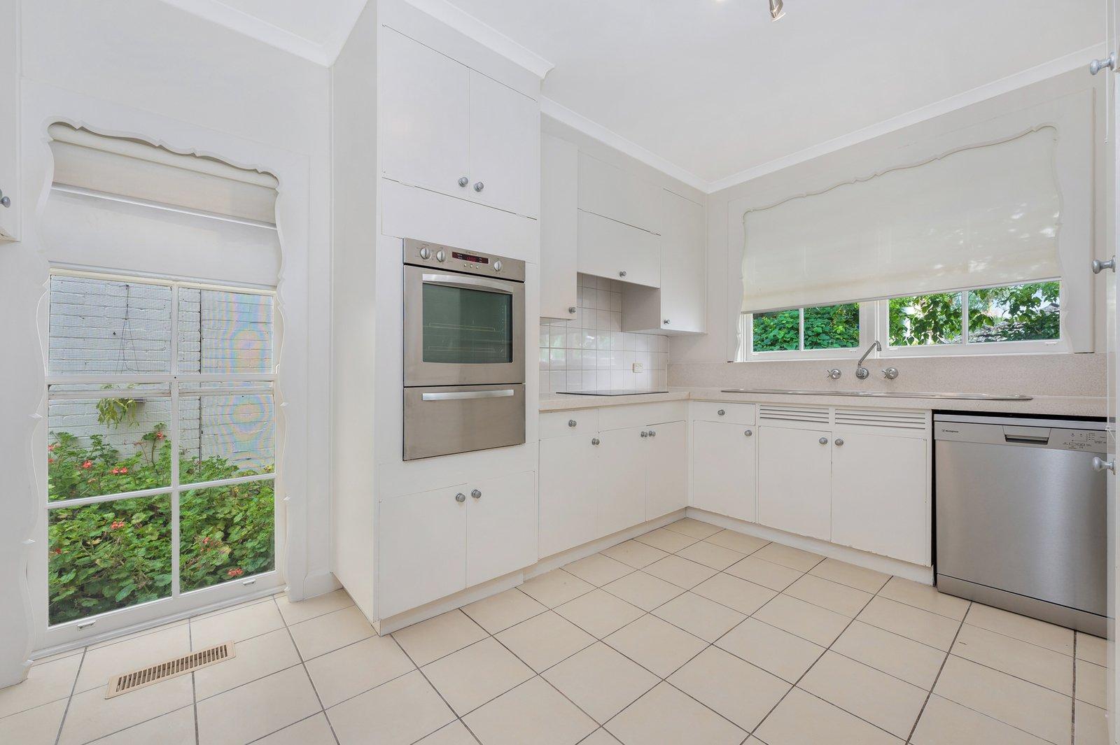 2/45 Washington Street, Toorak, 3142