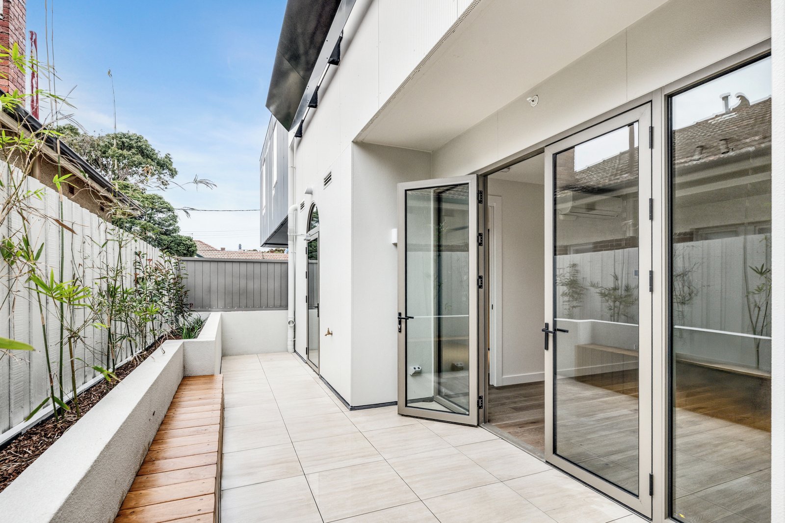 2/49 Montclair Avenue, Brighton, 3186