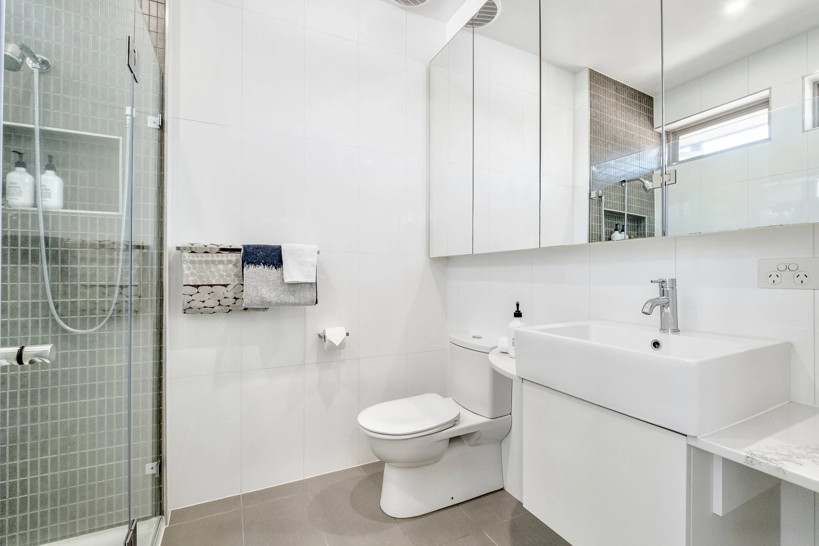 24a Wellington Street, Kew, 3101