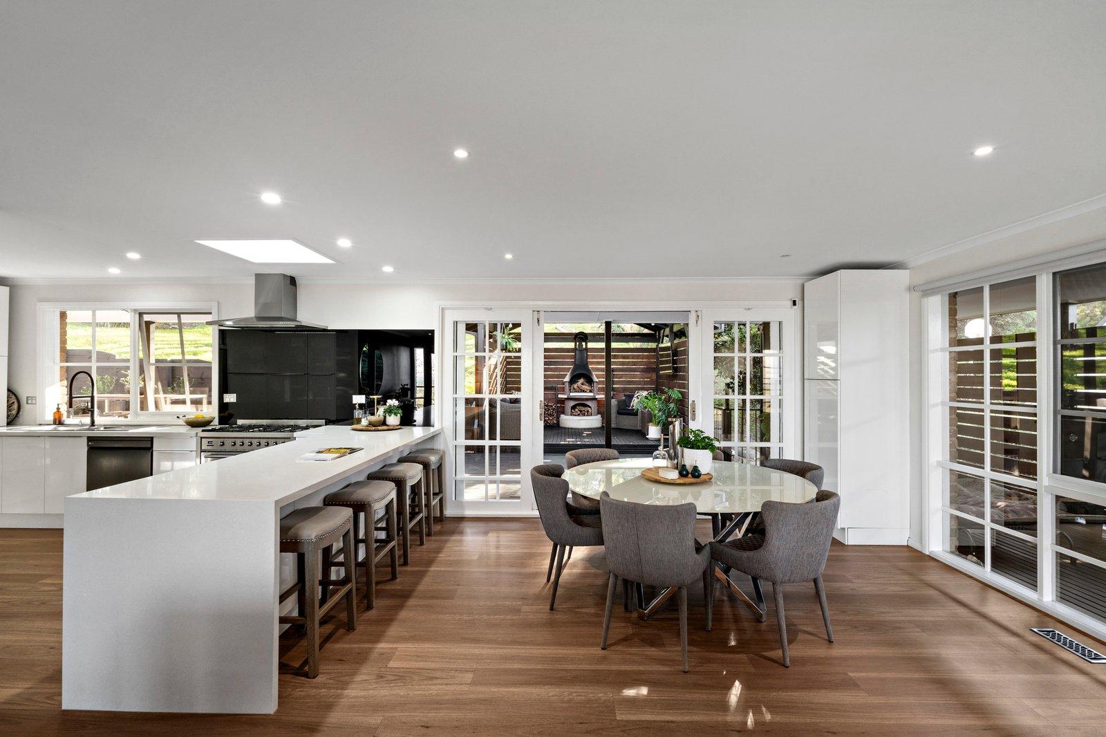 25-27 Eumeralla Grove, Mount Eliza, 3930