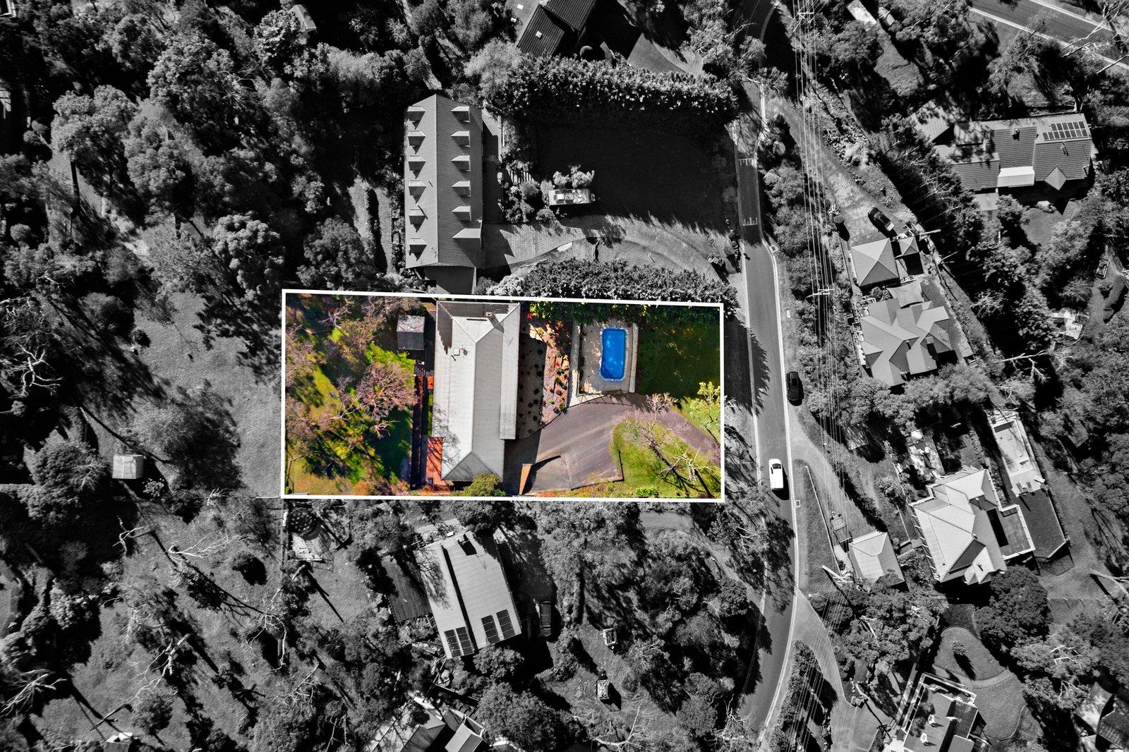 25-27 Eumeralla Grove, Mount Eliza, 3930