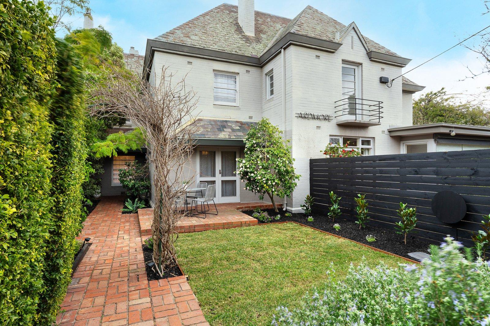 2/5 Webb Street, Brighton, 3186