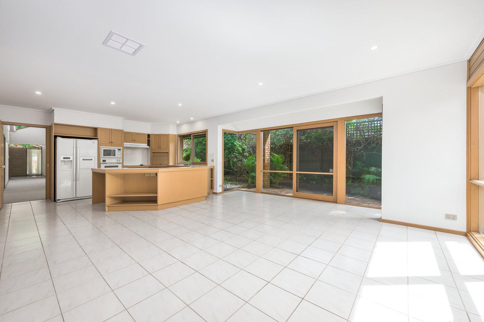 25 Bowen Street, Camberwell, 3124