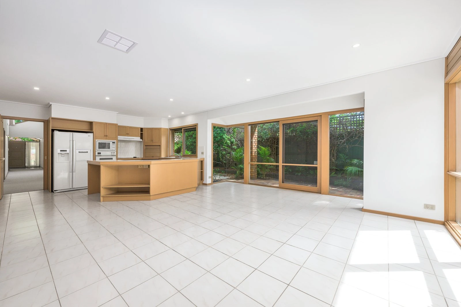 25 Bowen Street, Camberwell, 3124