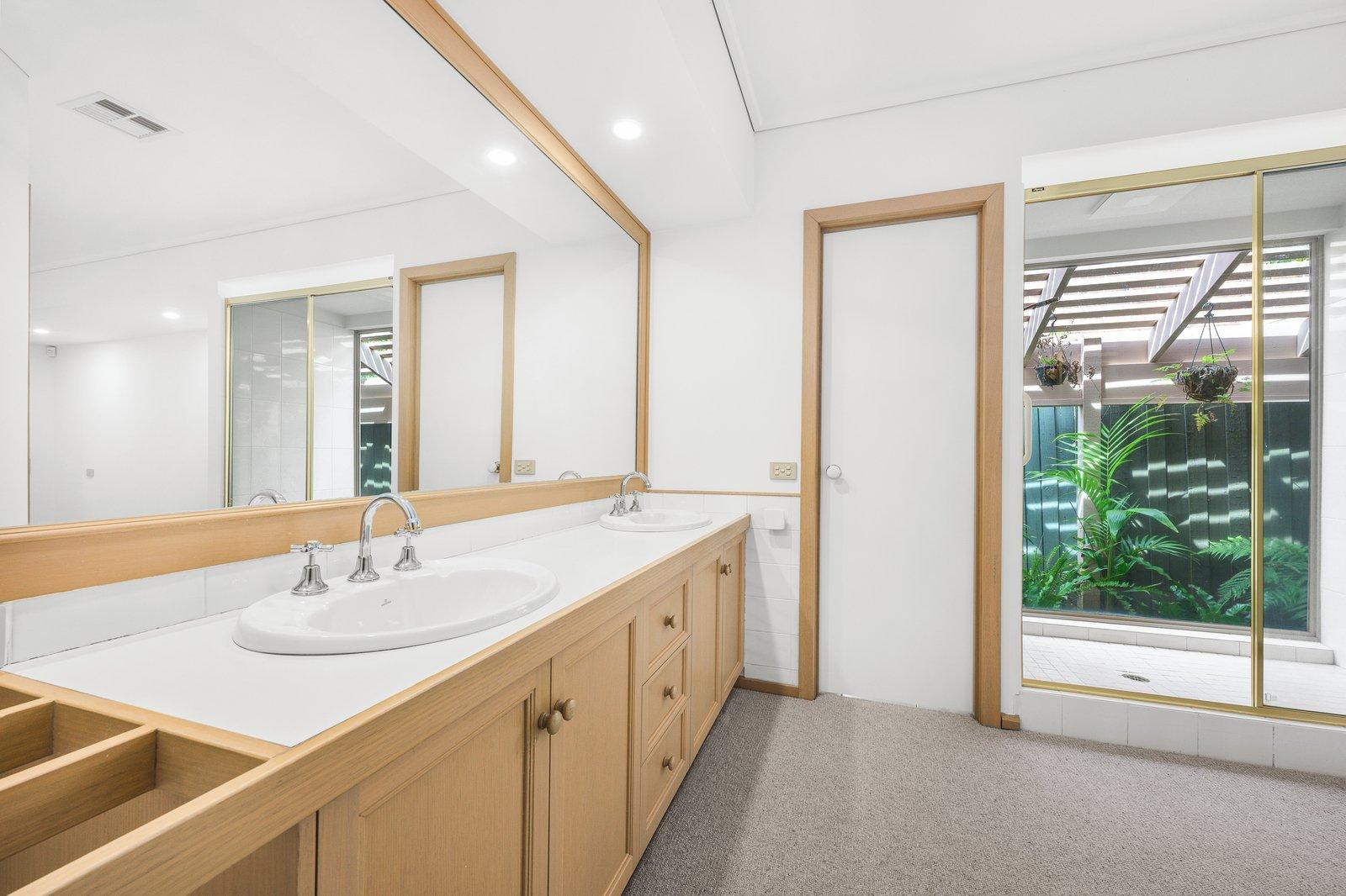 25 Bowen Street, Camberwell, 3124