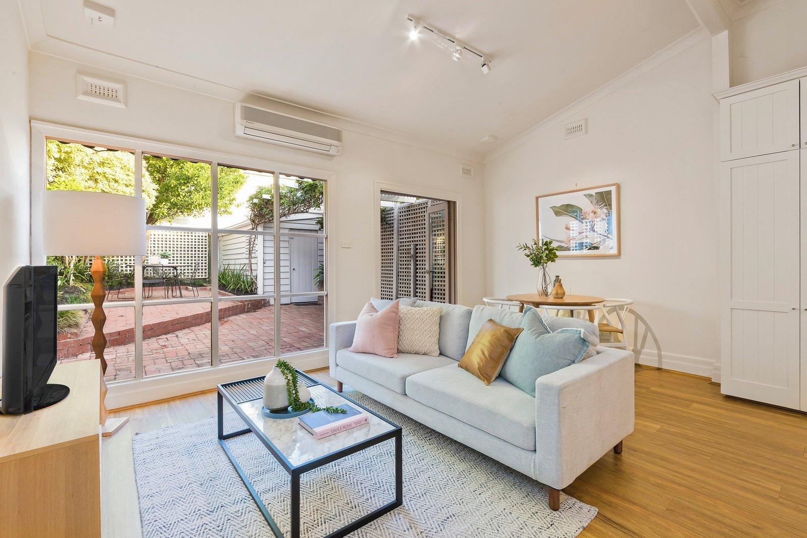25 Downshire Road, Elsternwick, 3185