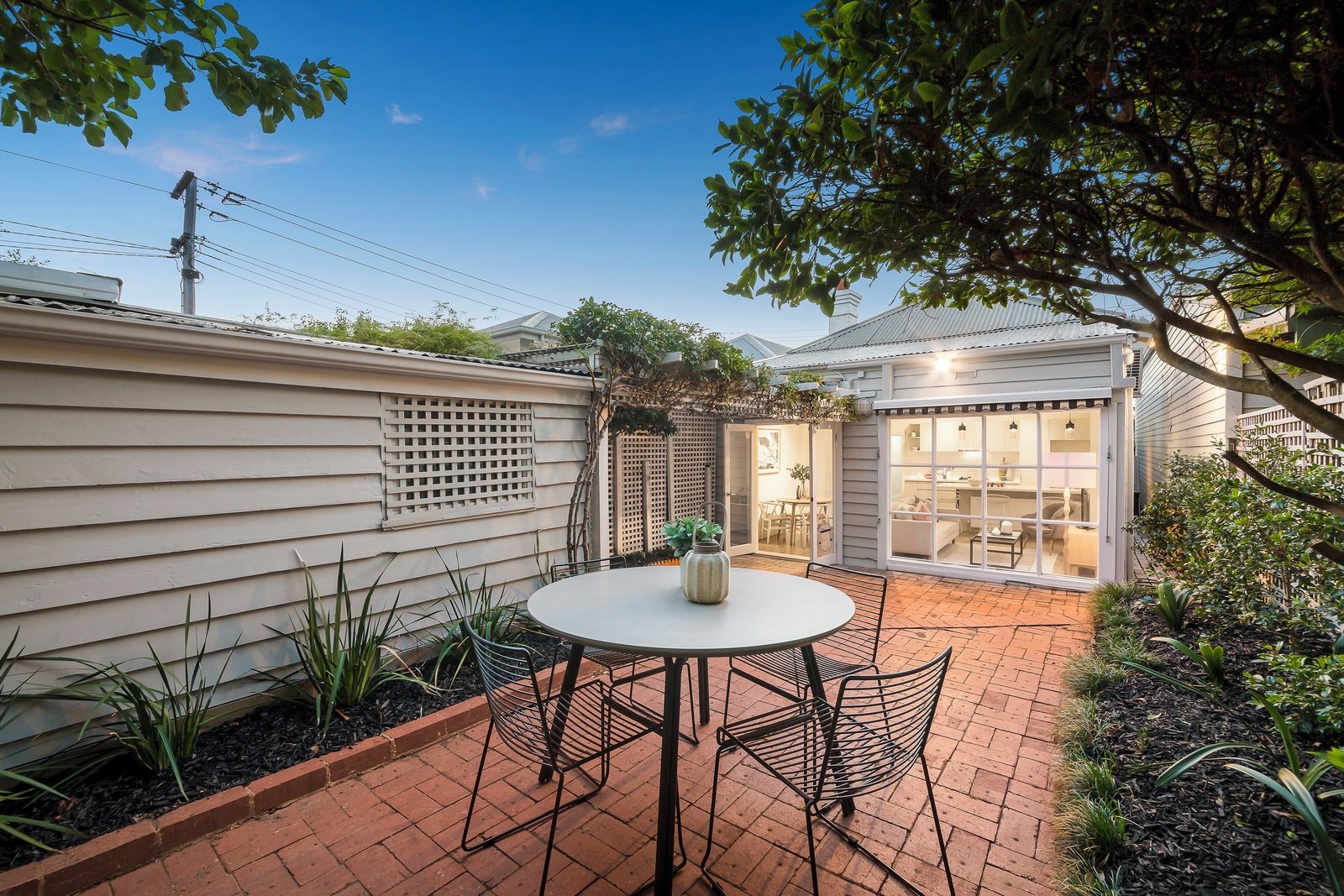 25 Downshire Road, Elsternwick, 3185
