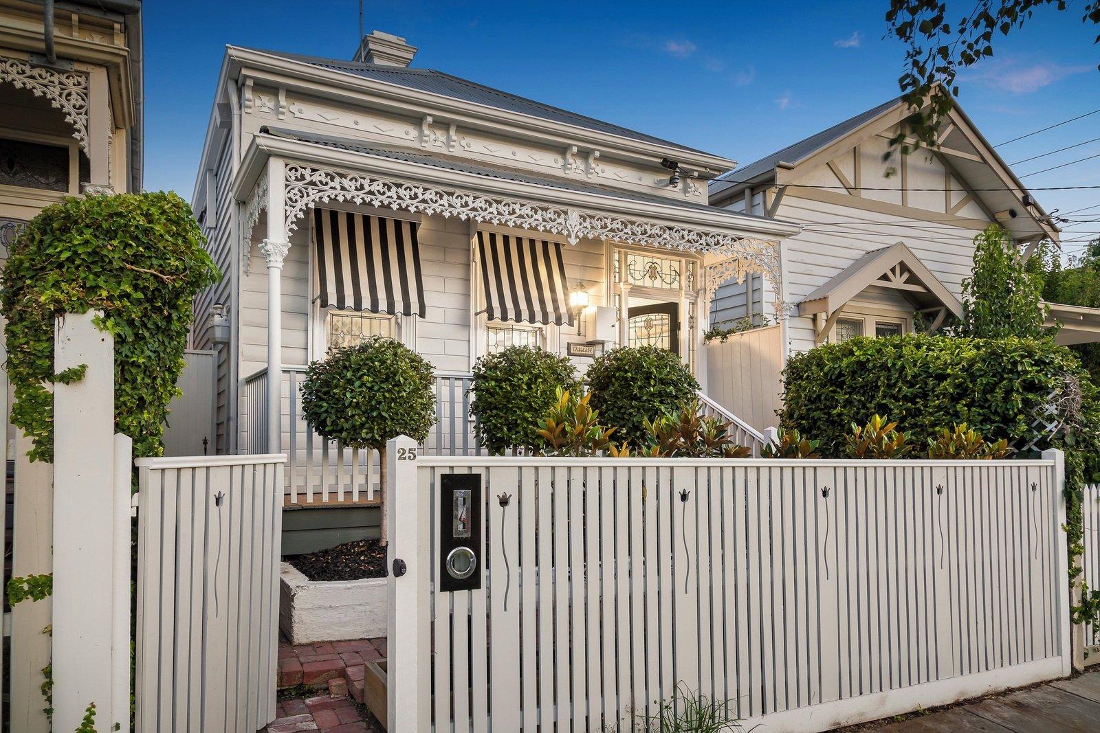 25 Downshire Road, Elsternwick, 3185