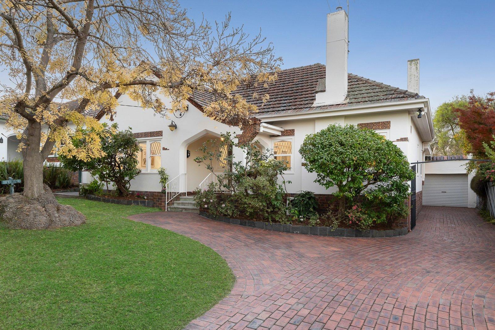 25 Finsbury Way, Camberwell, 3124