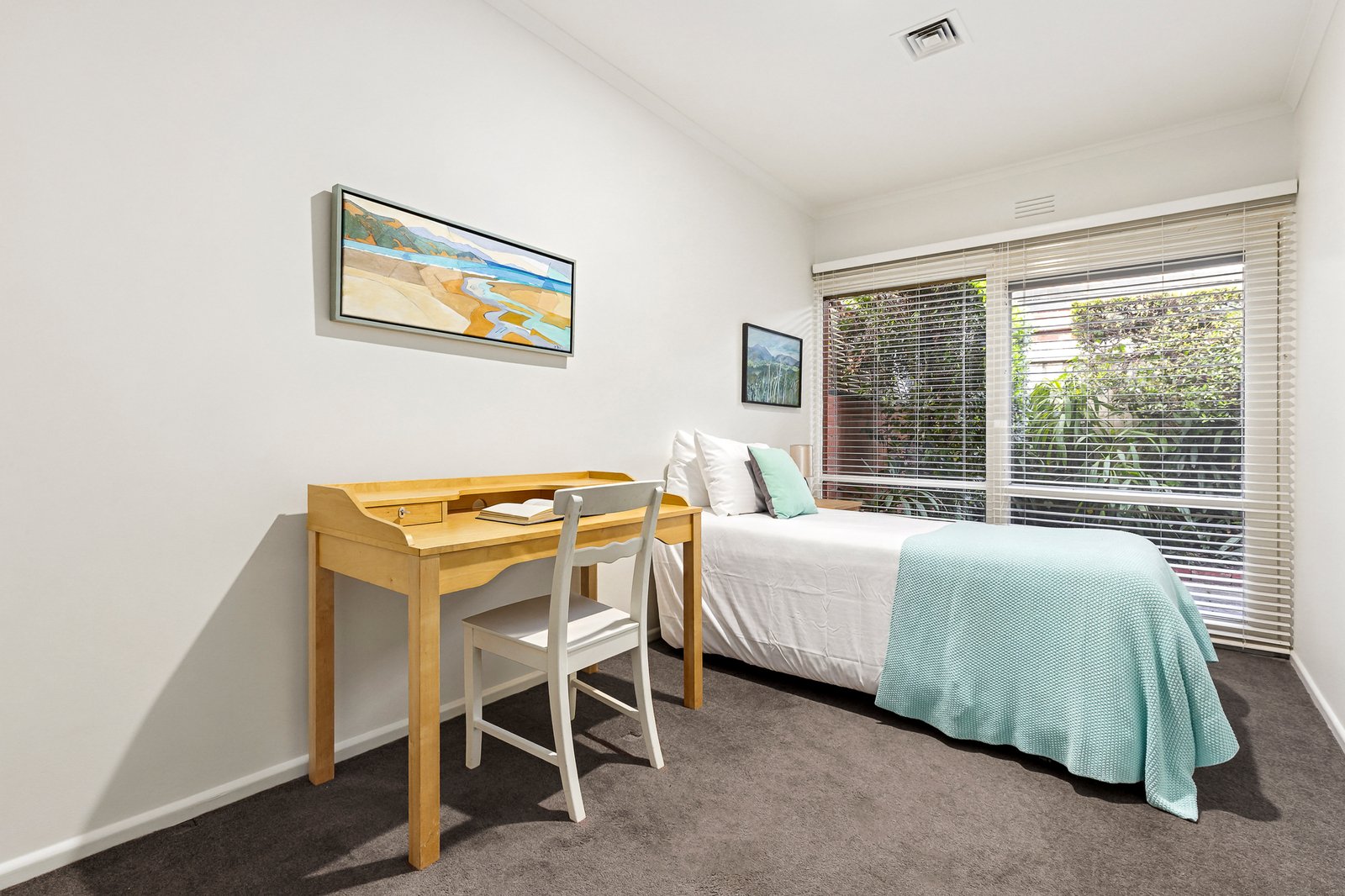 2/5 Leeds Street, Canterbury, 3126
