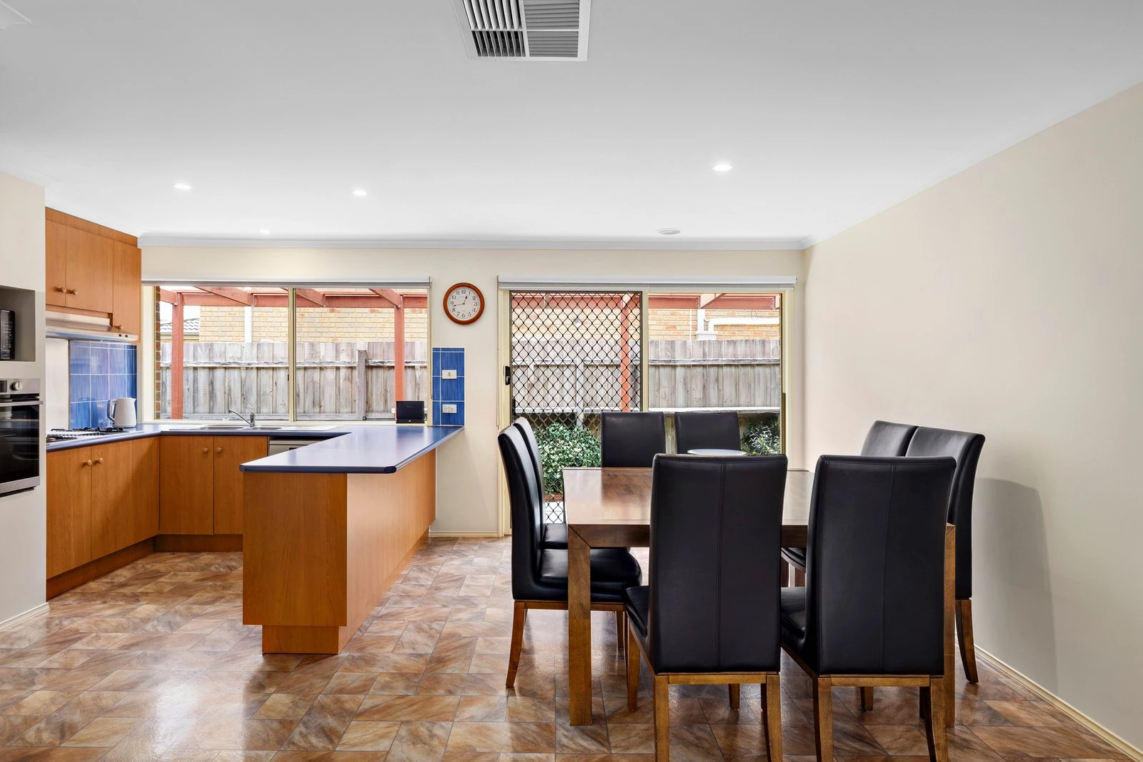 25 Noah Close, Mornington, 3931