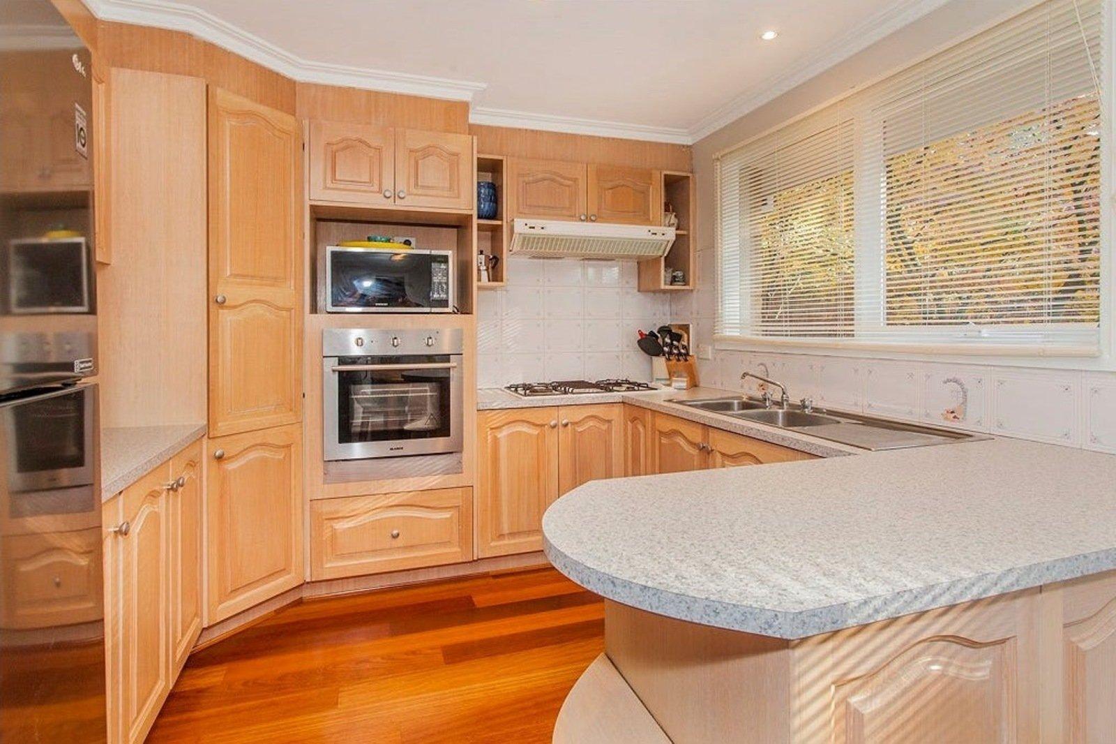 2/5 Savaris Court, Donvale, 3111