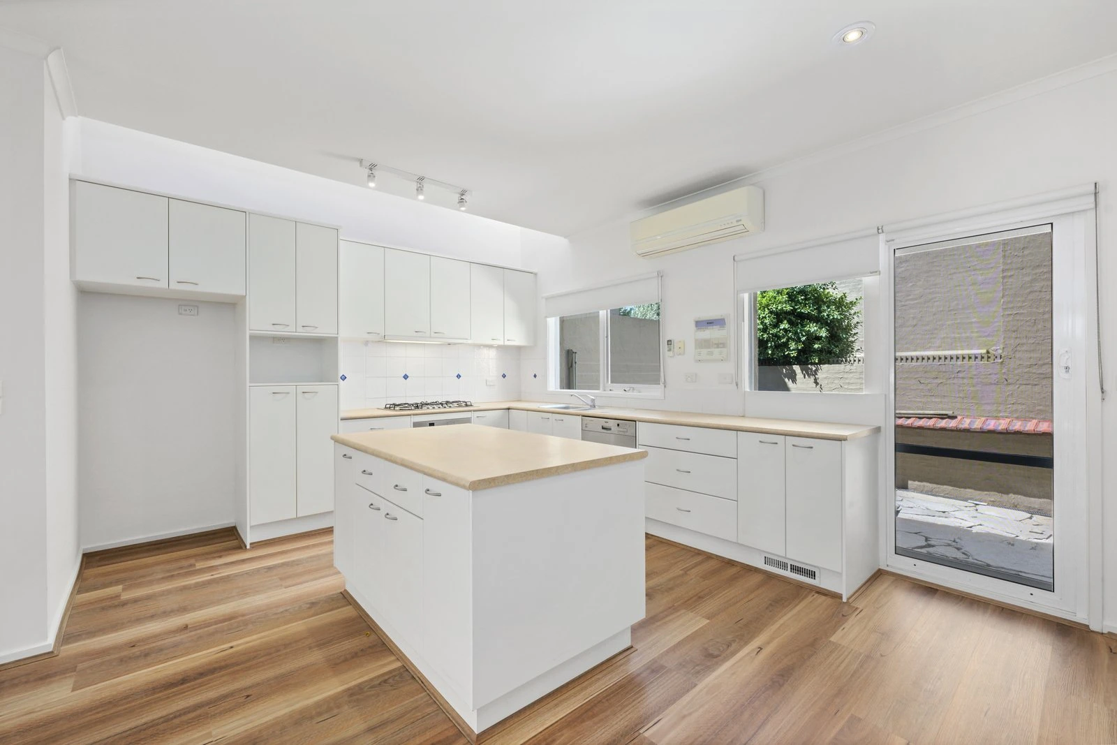 2/51-53 Glen Iris Road, Glen Iris, 3146