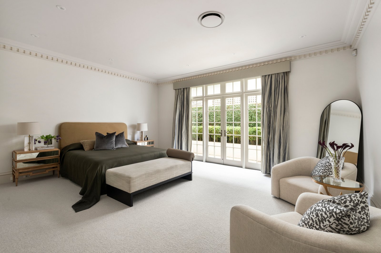 2/51 Mathoura Road, Toorak, 3142