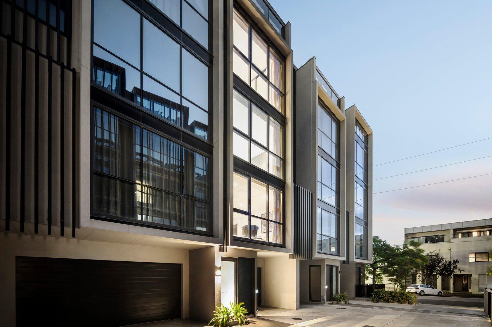 25/10 Boundary Street, South Melbourne, 3205
