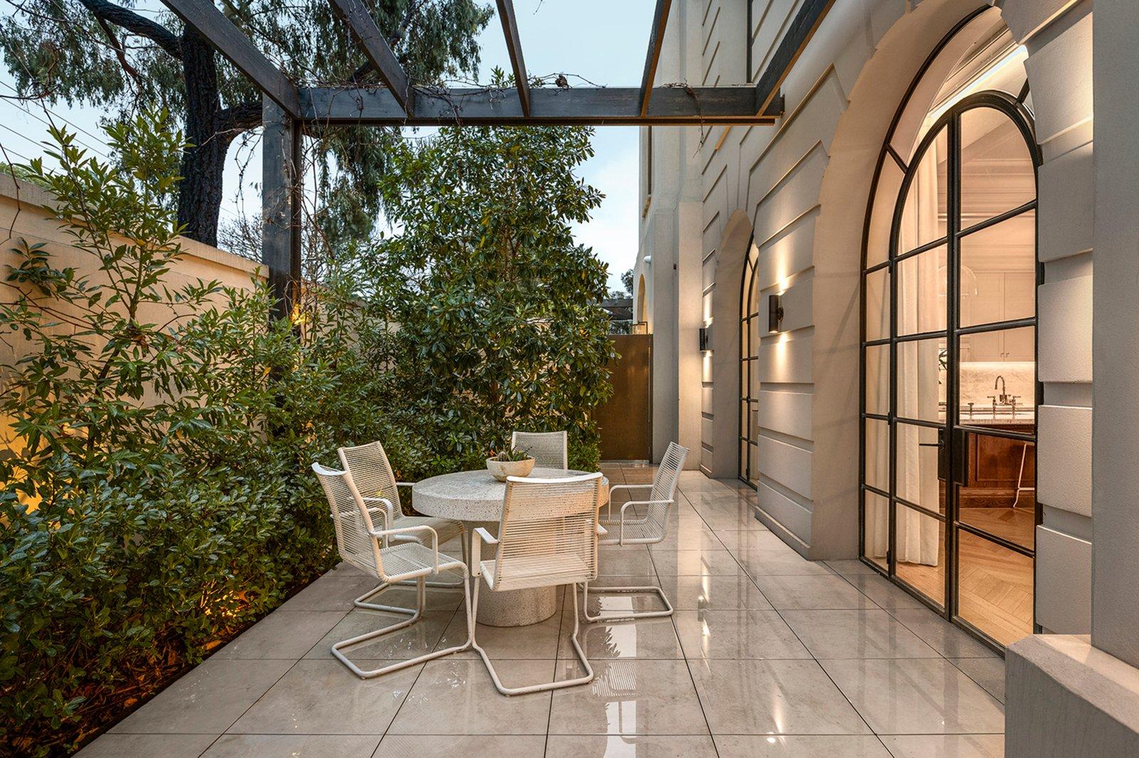 2/52 Black Street, Brighton, 3186