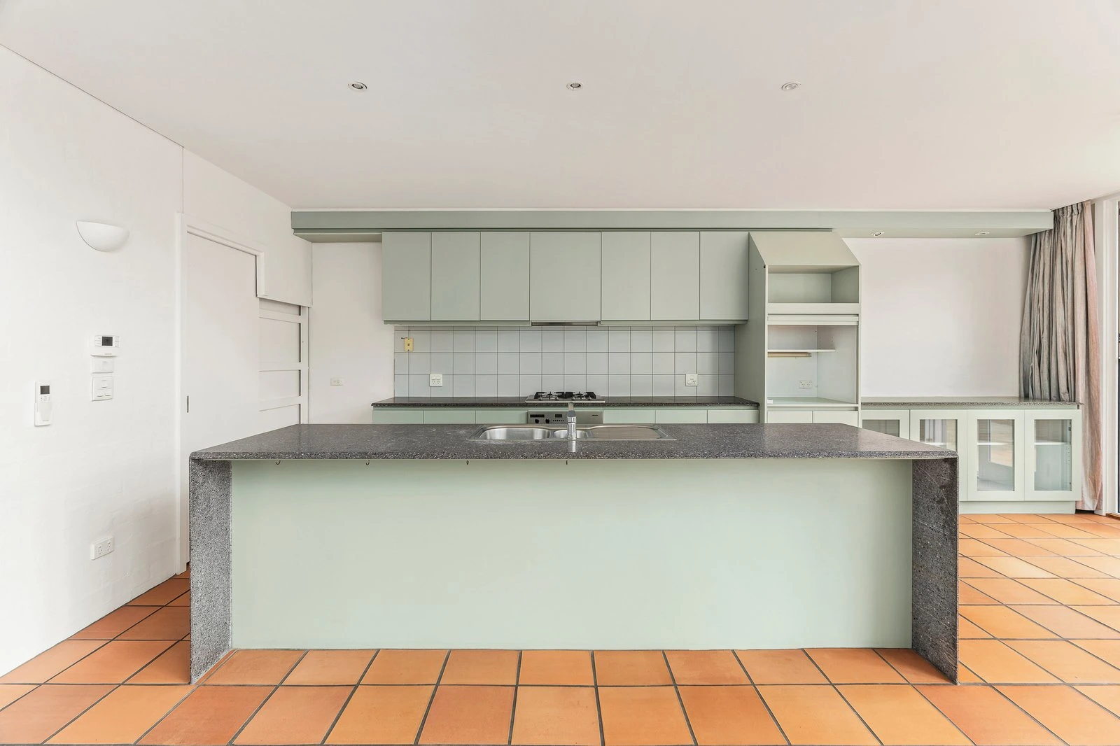 26 Dundas Place, Albert Park, 3206