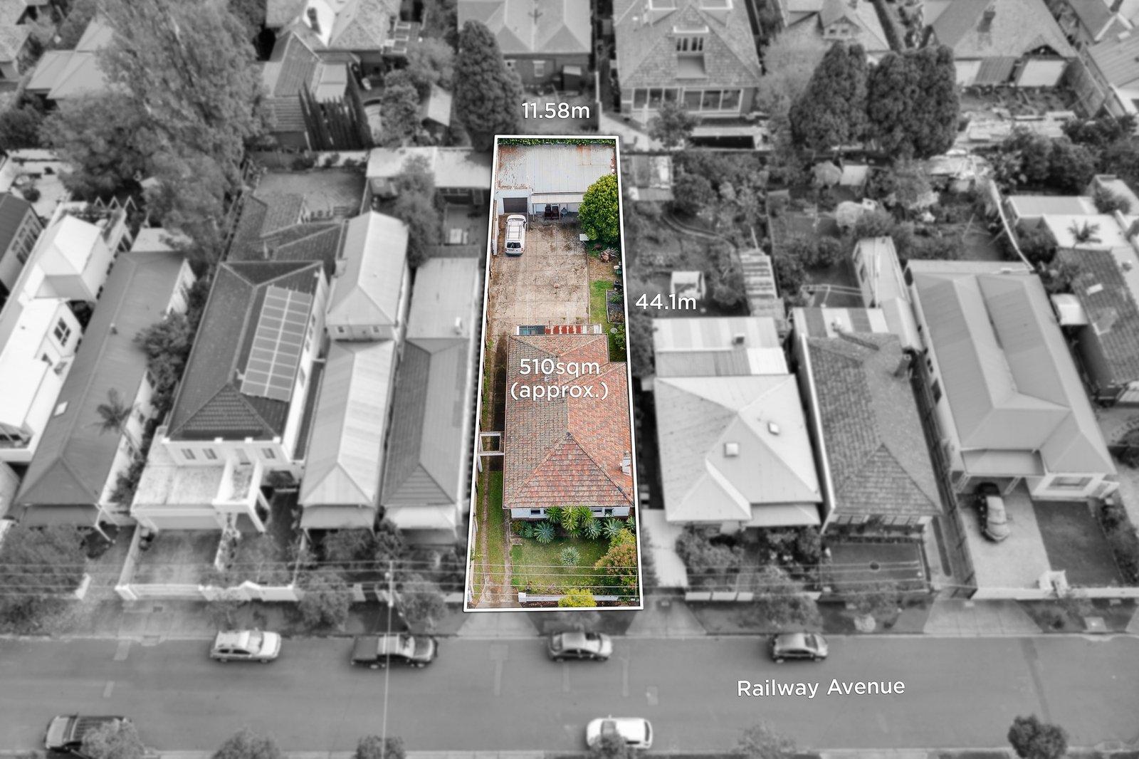 26 Railway Avenue, Armadale, 3143