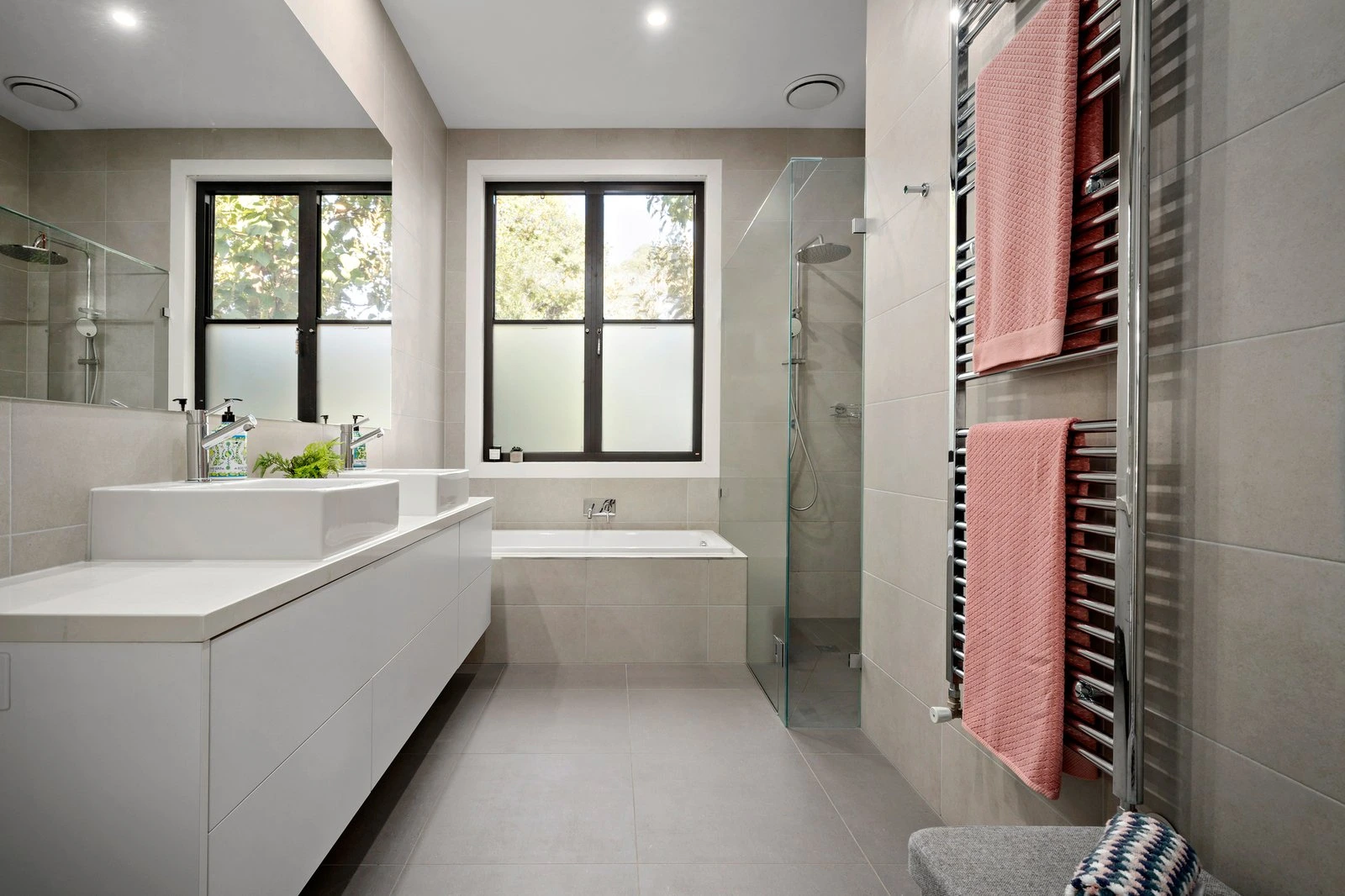 26 Salisbury Avenue, Mont Albert, 3127