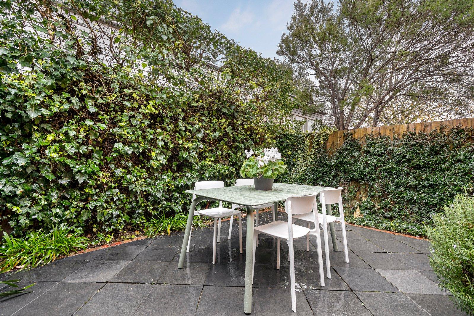2/63 Campbell Road, Hawthorn East, 3123