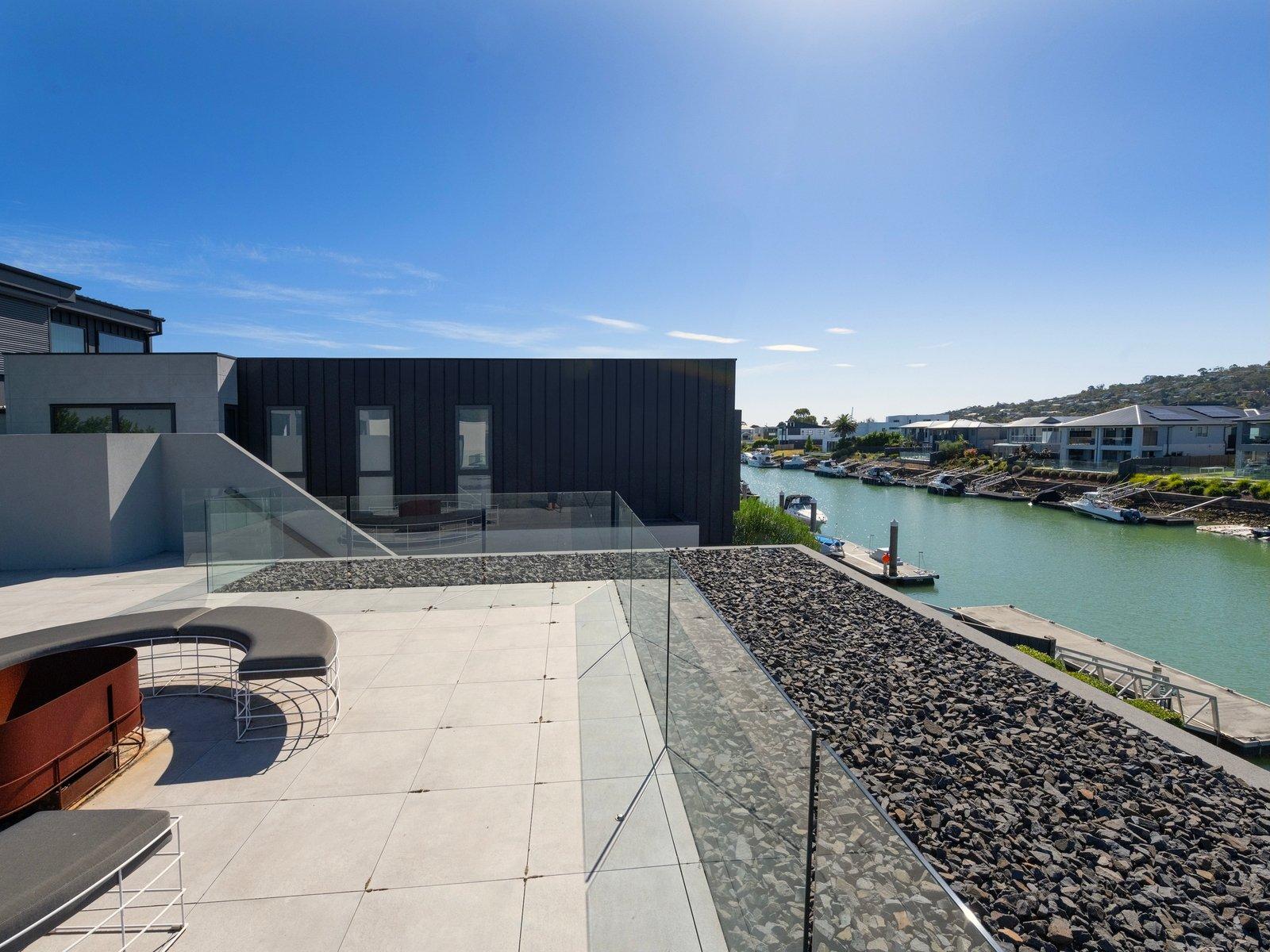27 Helsal Point, Safety Beach, 3936
