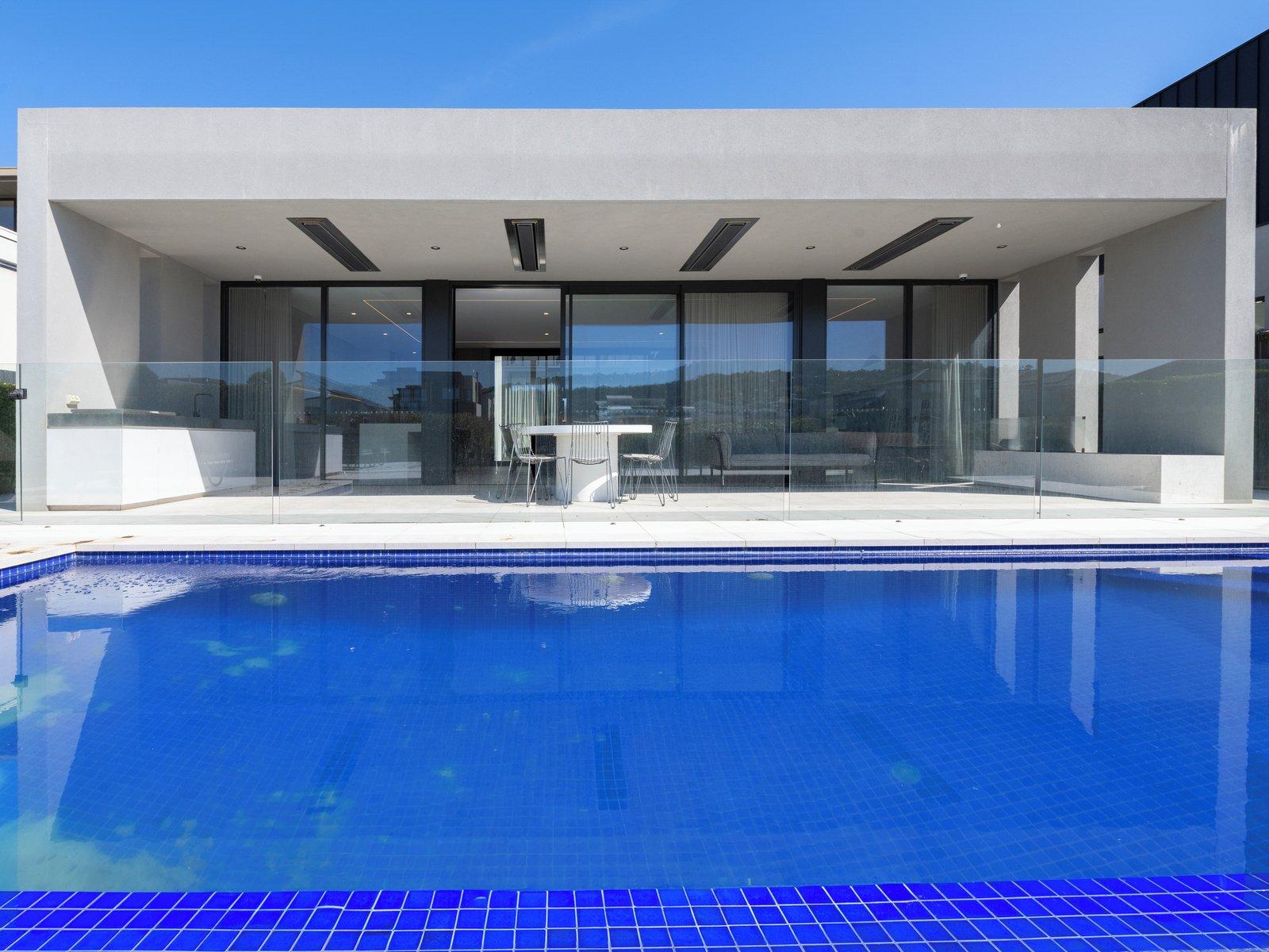 27 Helsal Point, Safety Beach, 3936