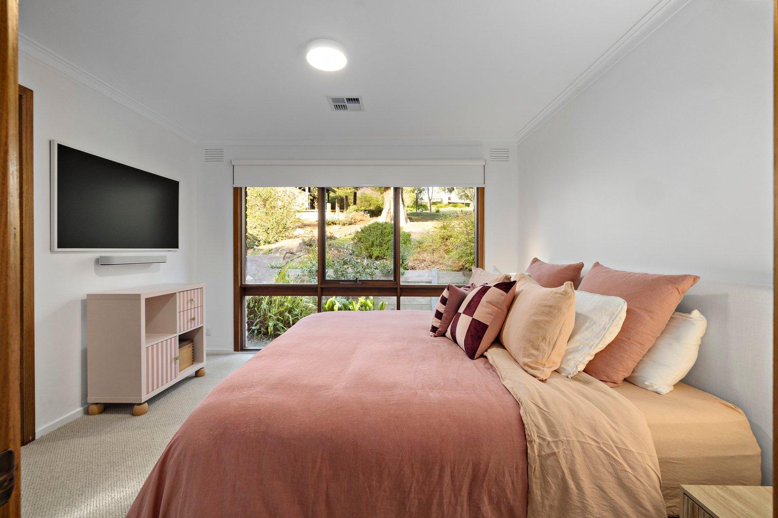 27 Millbank Drive, Mount Eliza, 3930