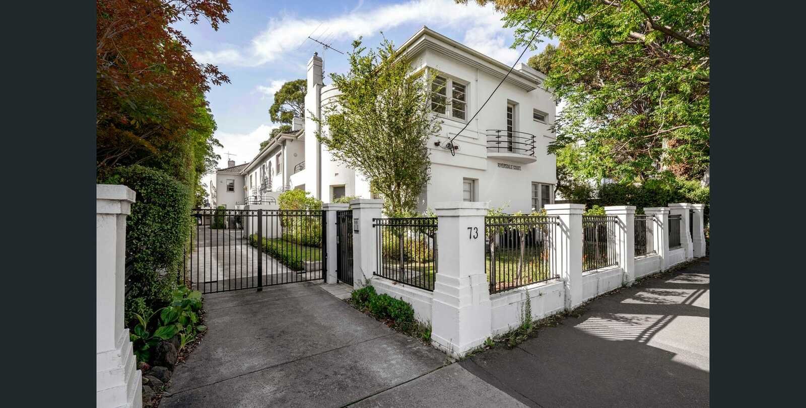 2/73 Riversdale Road, Hawthorn, 3122