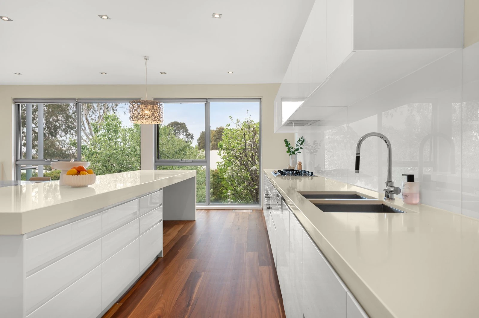 28 Lower Drive, Kew, 3101