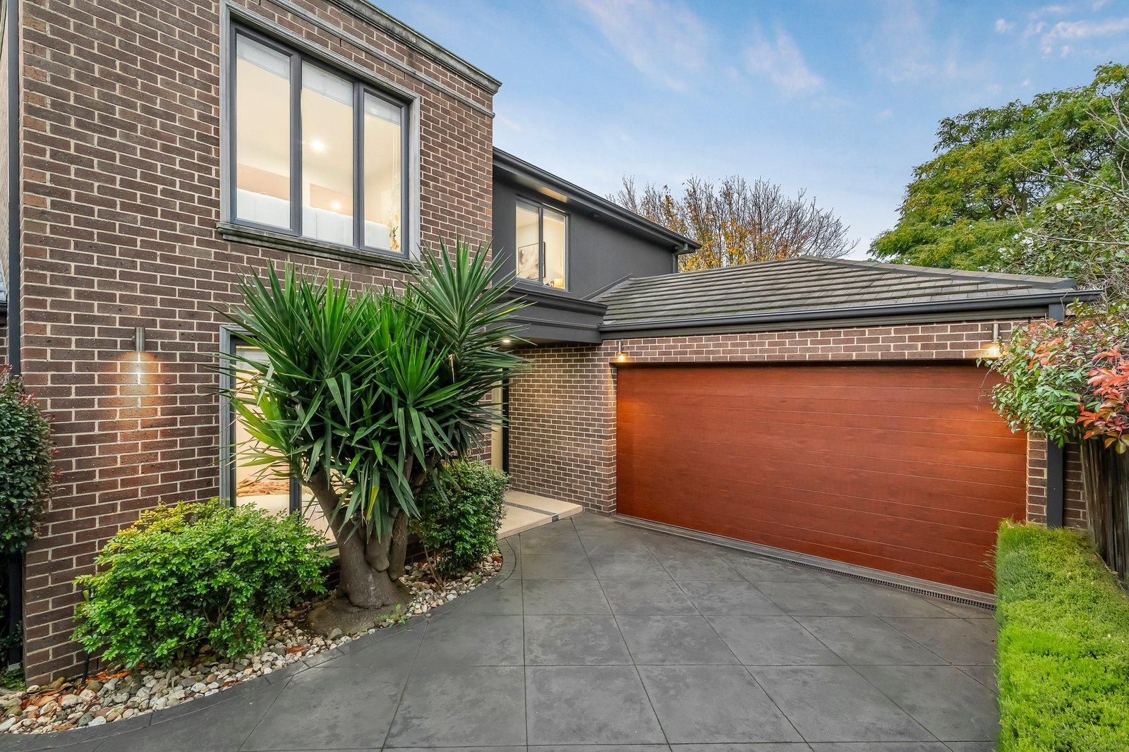 2/9 Walerna Road, Glen Iris, 3146