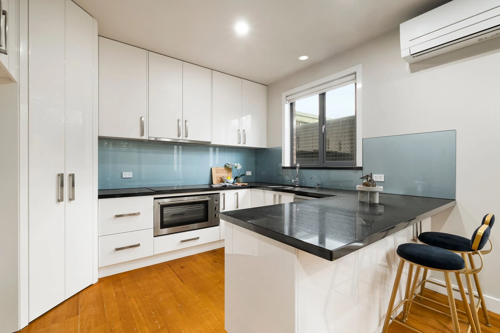 2/9 Walerna Road, Glen Iris, 3146
