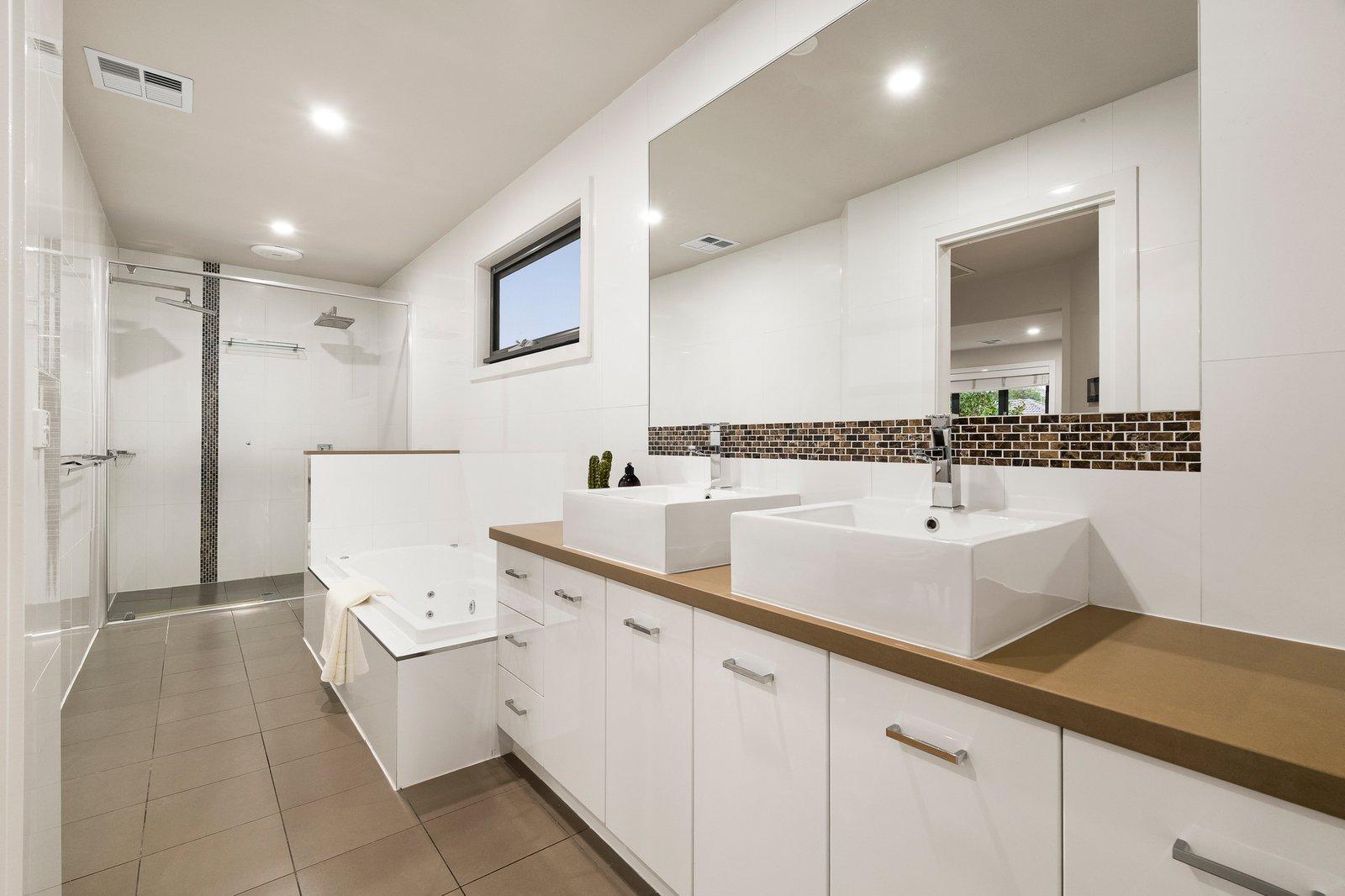 2/9 Walerna Road, Glen Iris, 3146