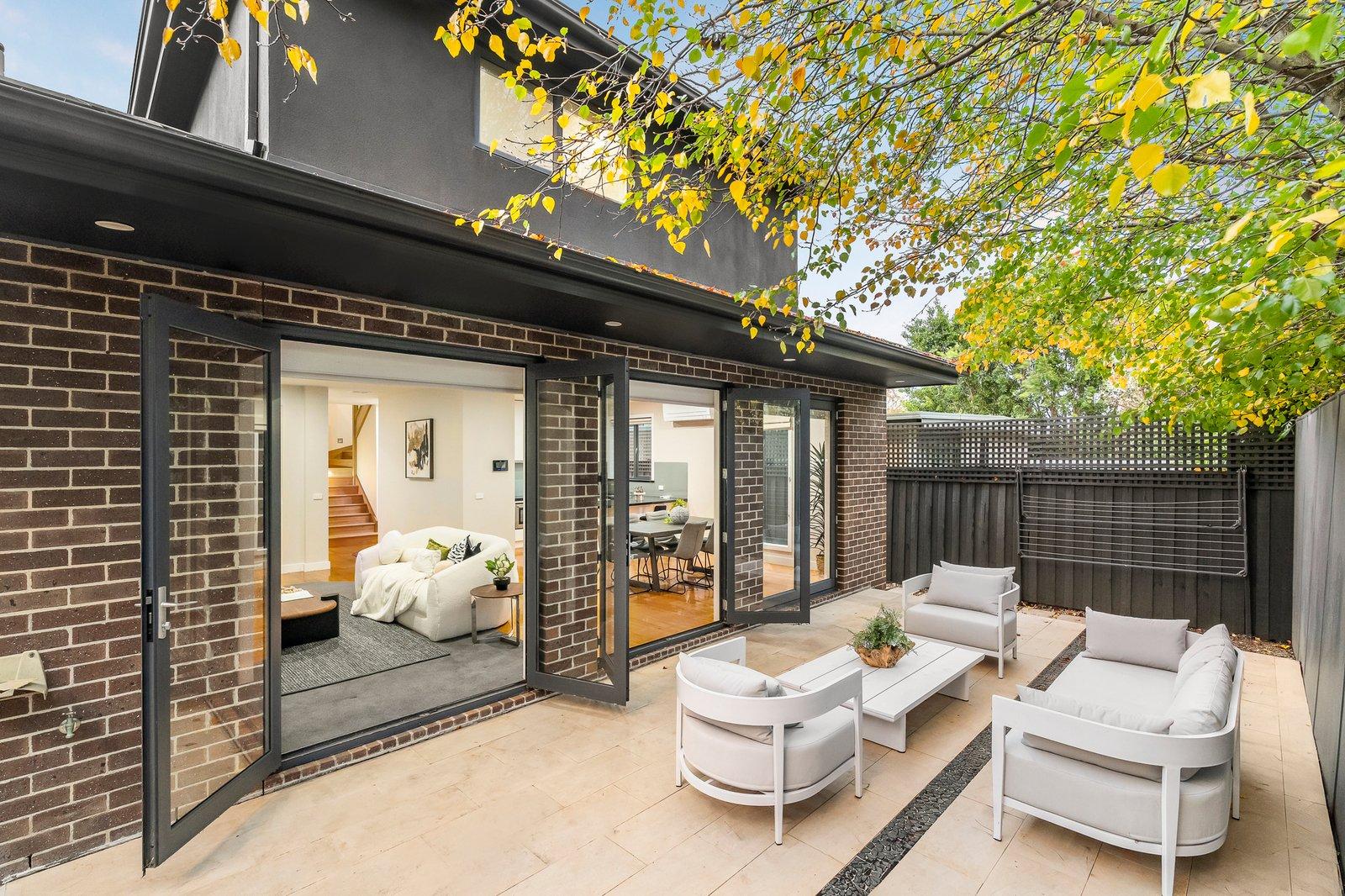 2/9 Walerna Road, Glen Iris, 3146