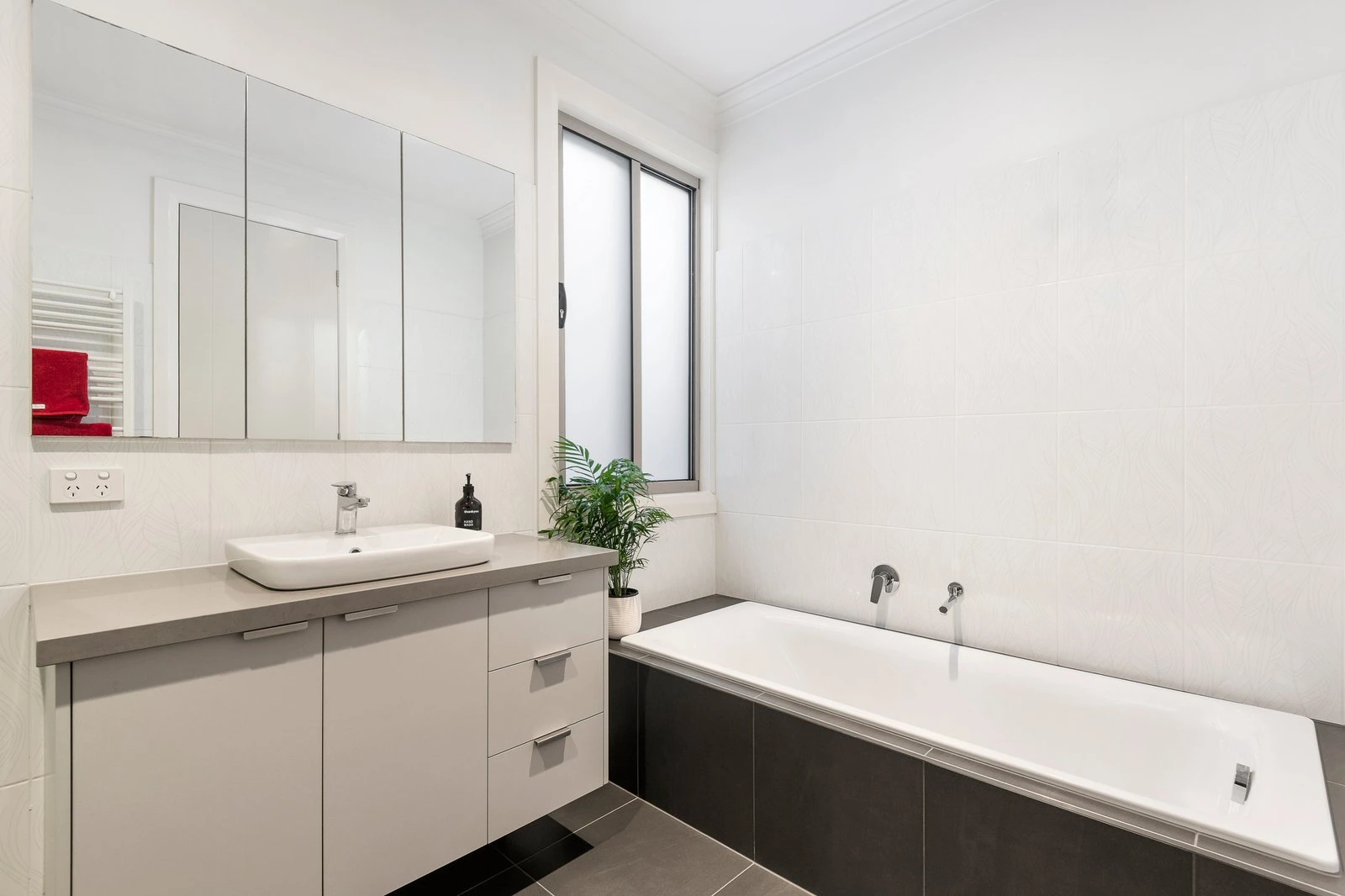 29 Chamberlain Street, Ashburton, 3147