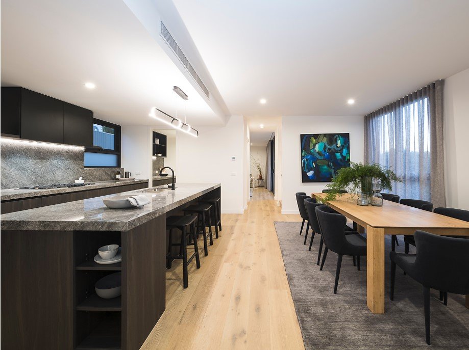 2/914 Toorak Road, Camberwell, 3124