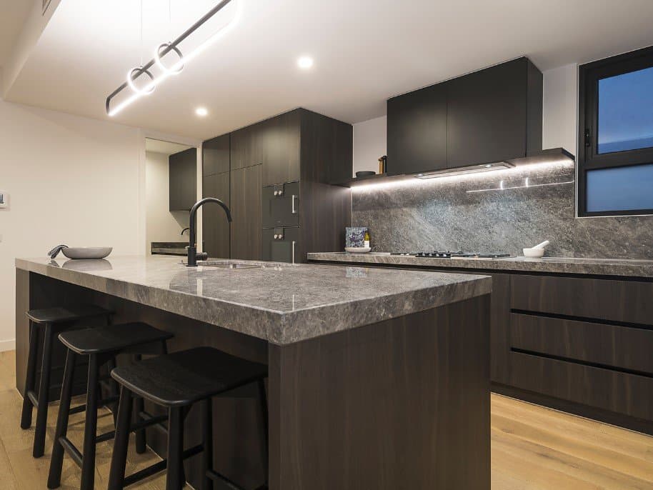 2/914 Toorak Road, Camberwell, 3124