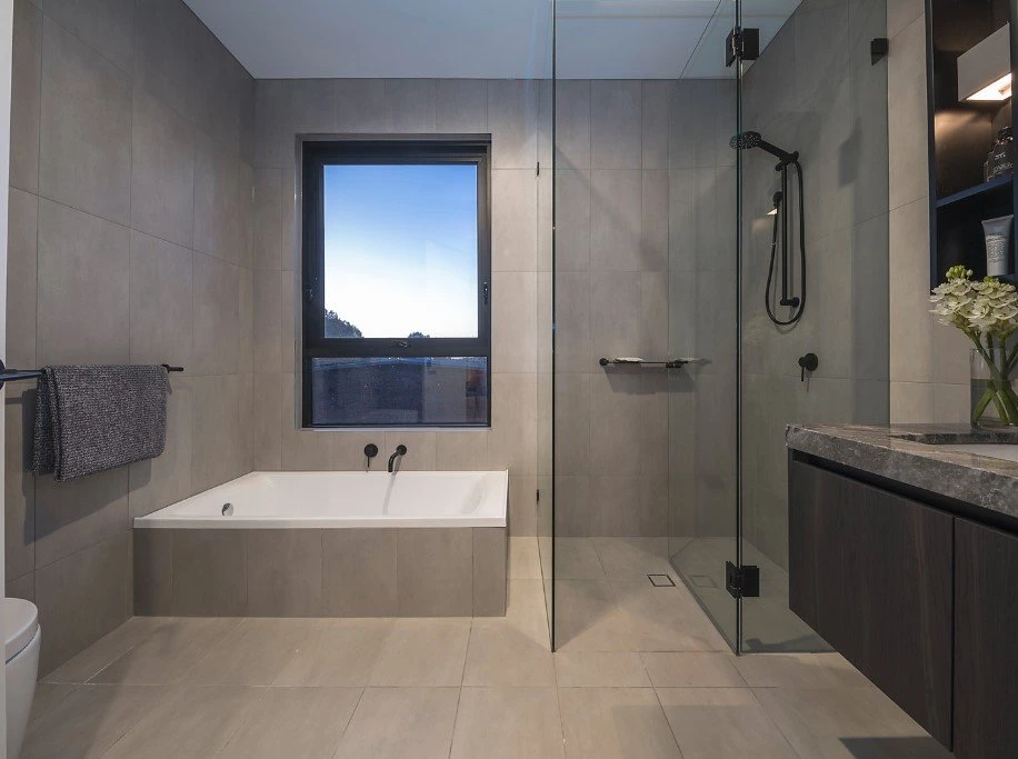 2/914 Toorak Road, Camberwell, 3124